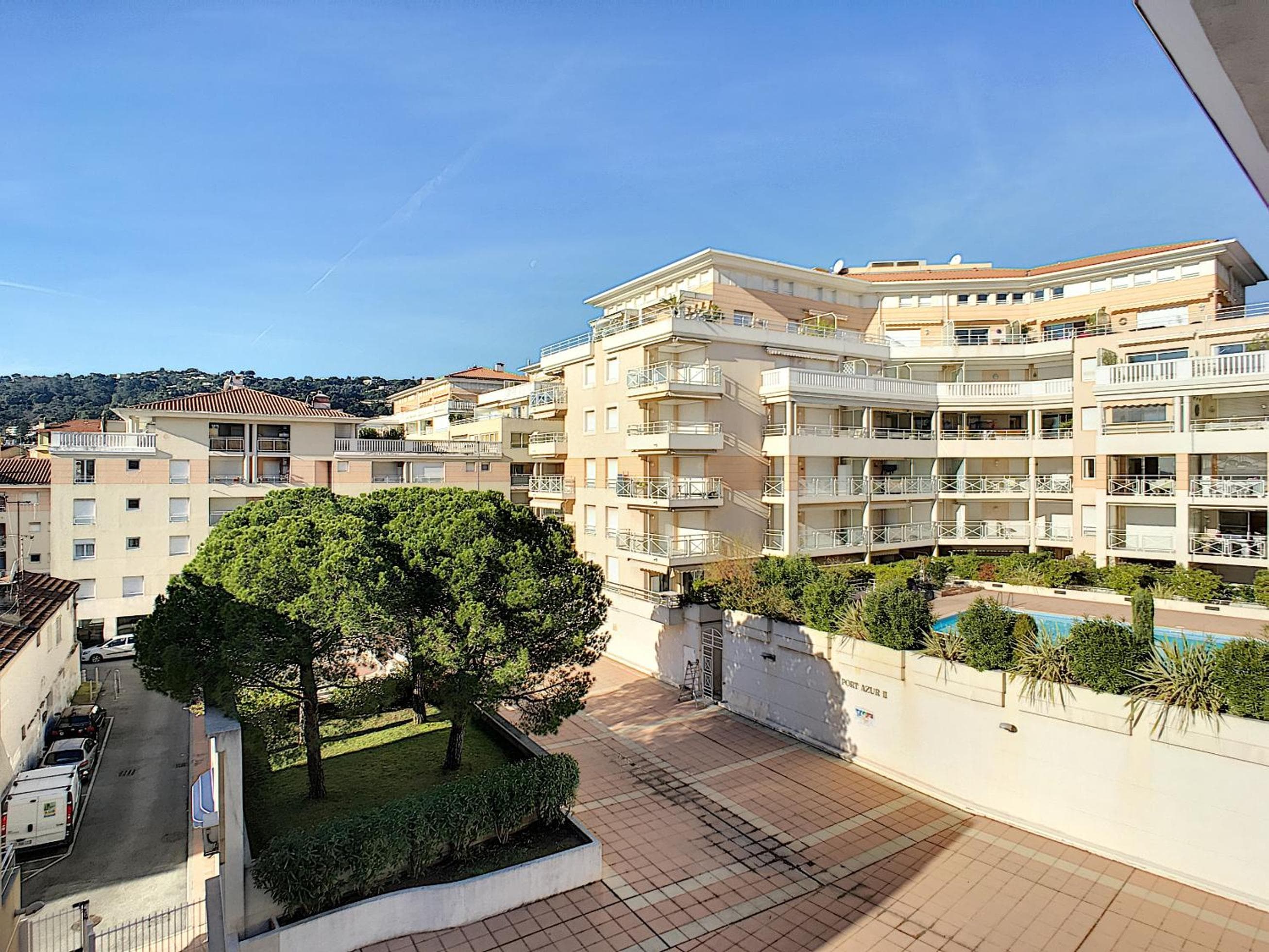 Cozy Apartment sea view Air Cond