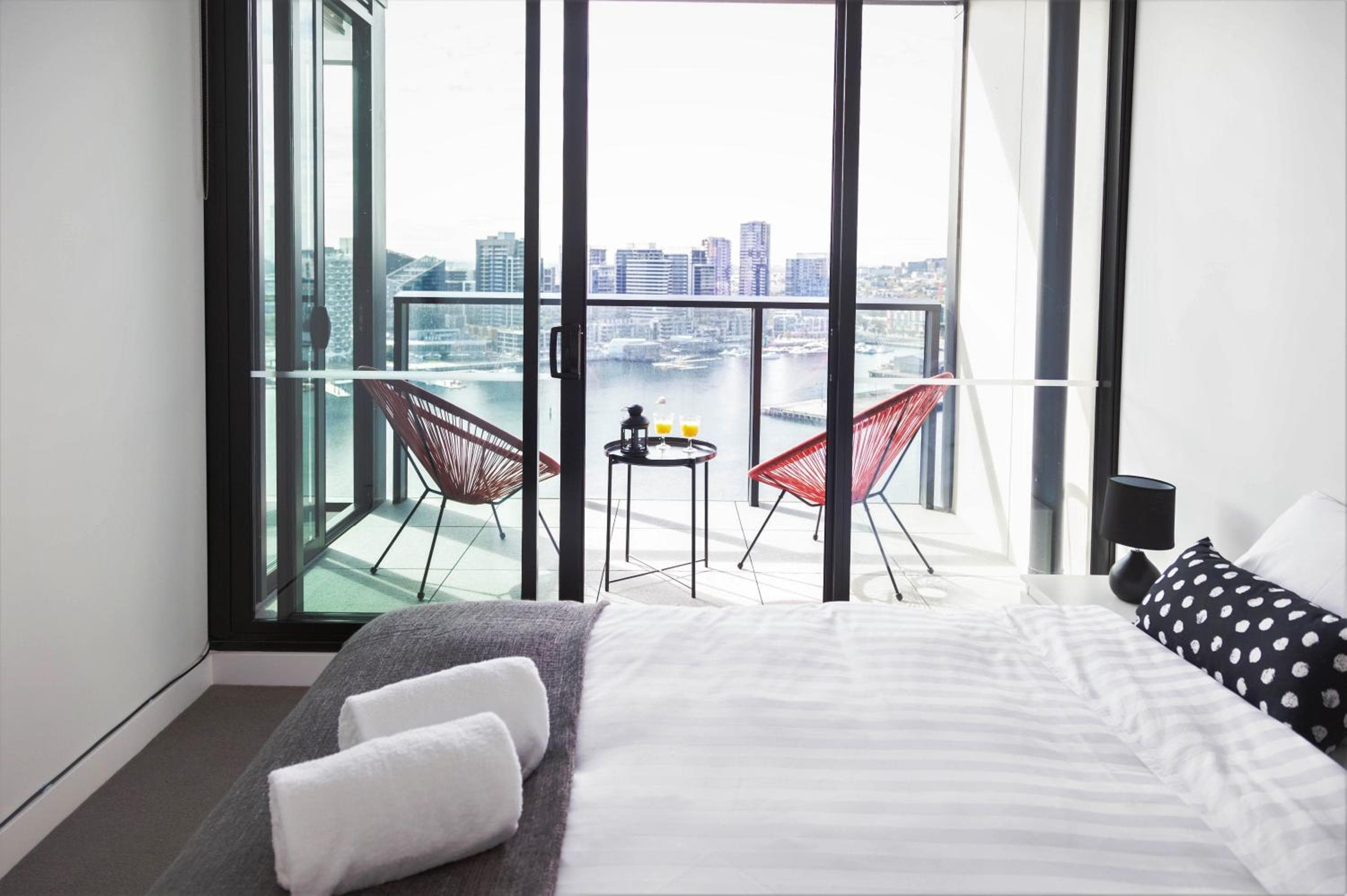 Pars Apartments - Collins Wharf Waterfront, Docklands