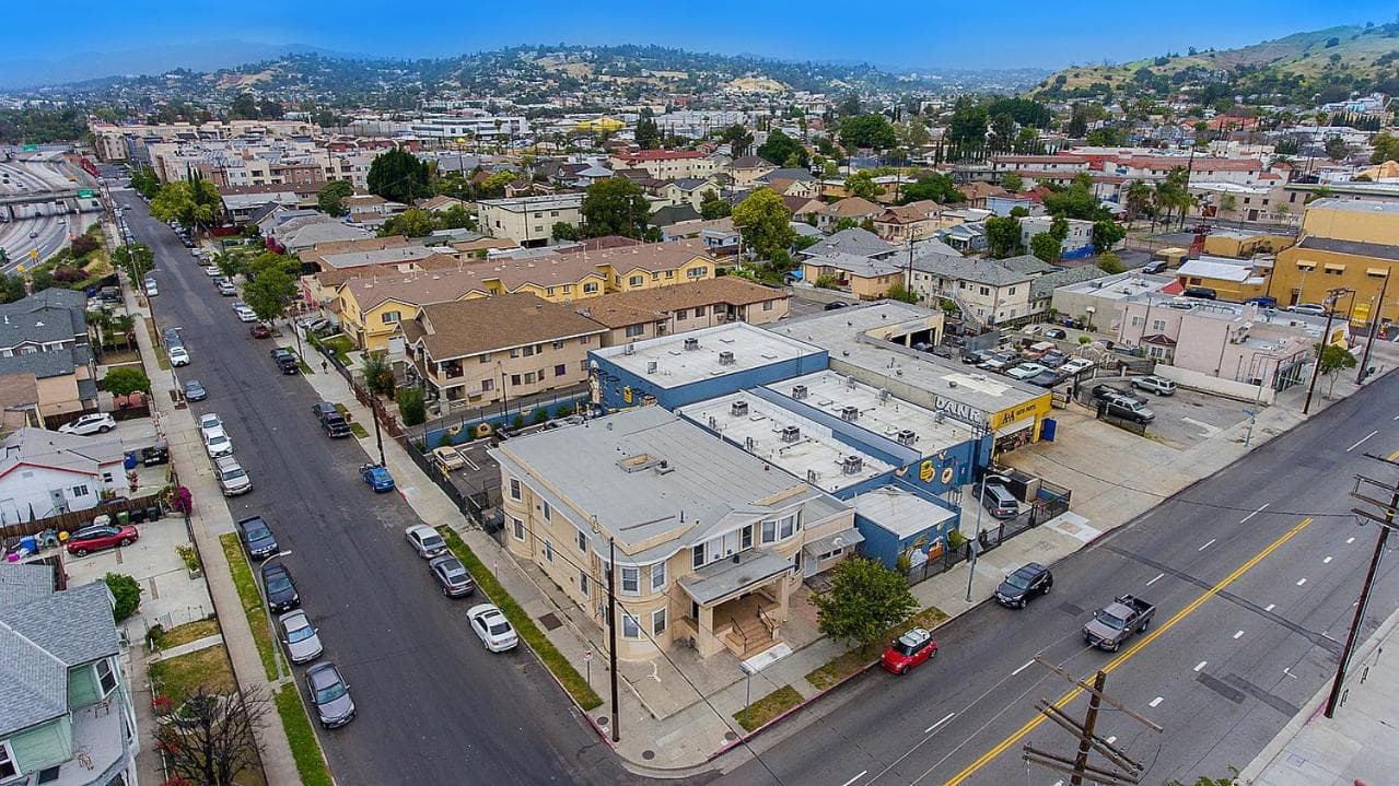 Pads on Pasadena Ave