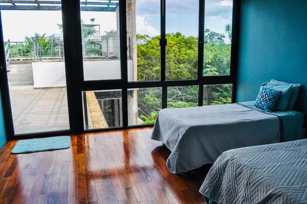 VACATION Full house with Private Pool, 3 Bedroom