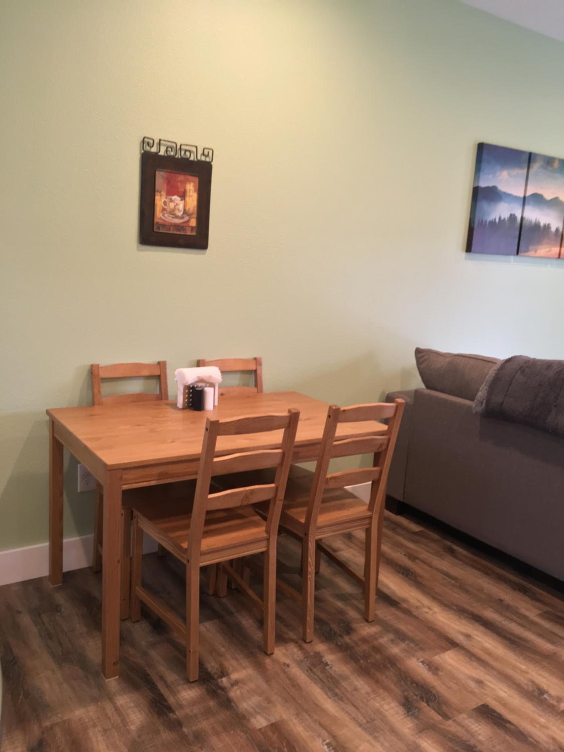 Brookside Cottages