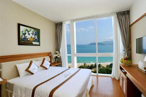 Dendro beachfront Hotel