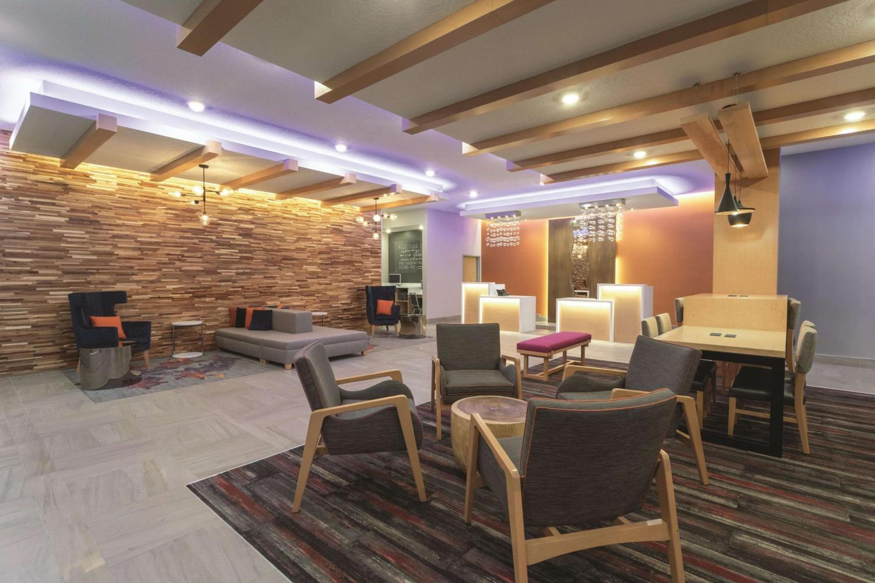La Quinta by Wyndham South Jordan