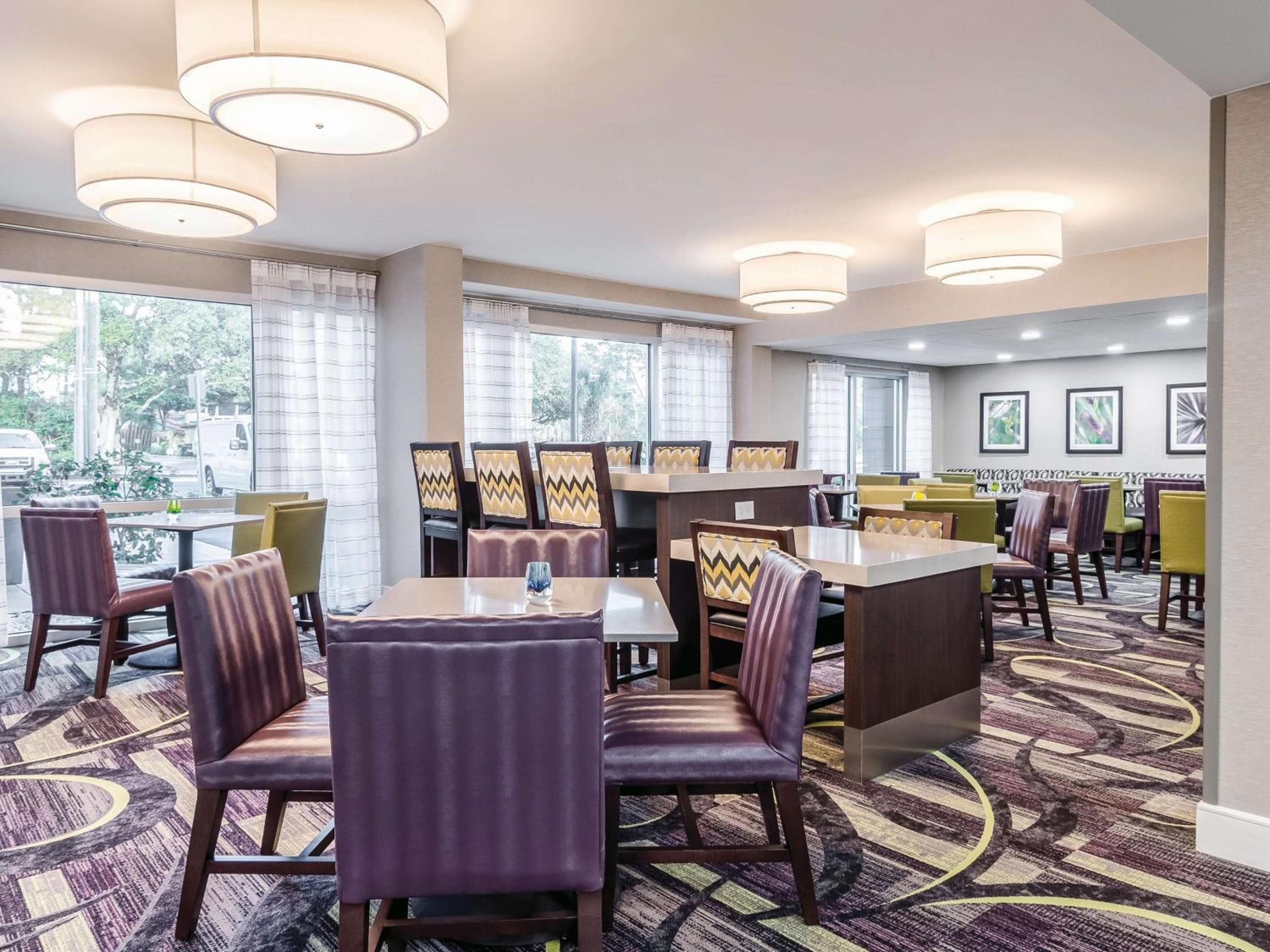 La Quinta Inn & Suites by Wyndham Myrtle Beach - N Kings Hwy