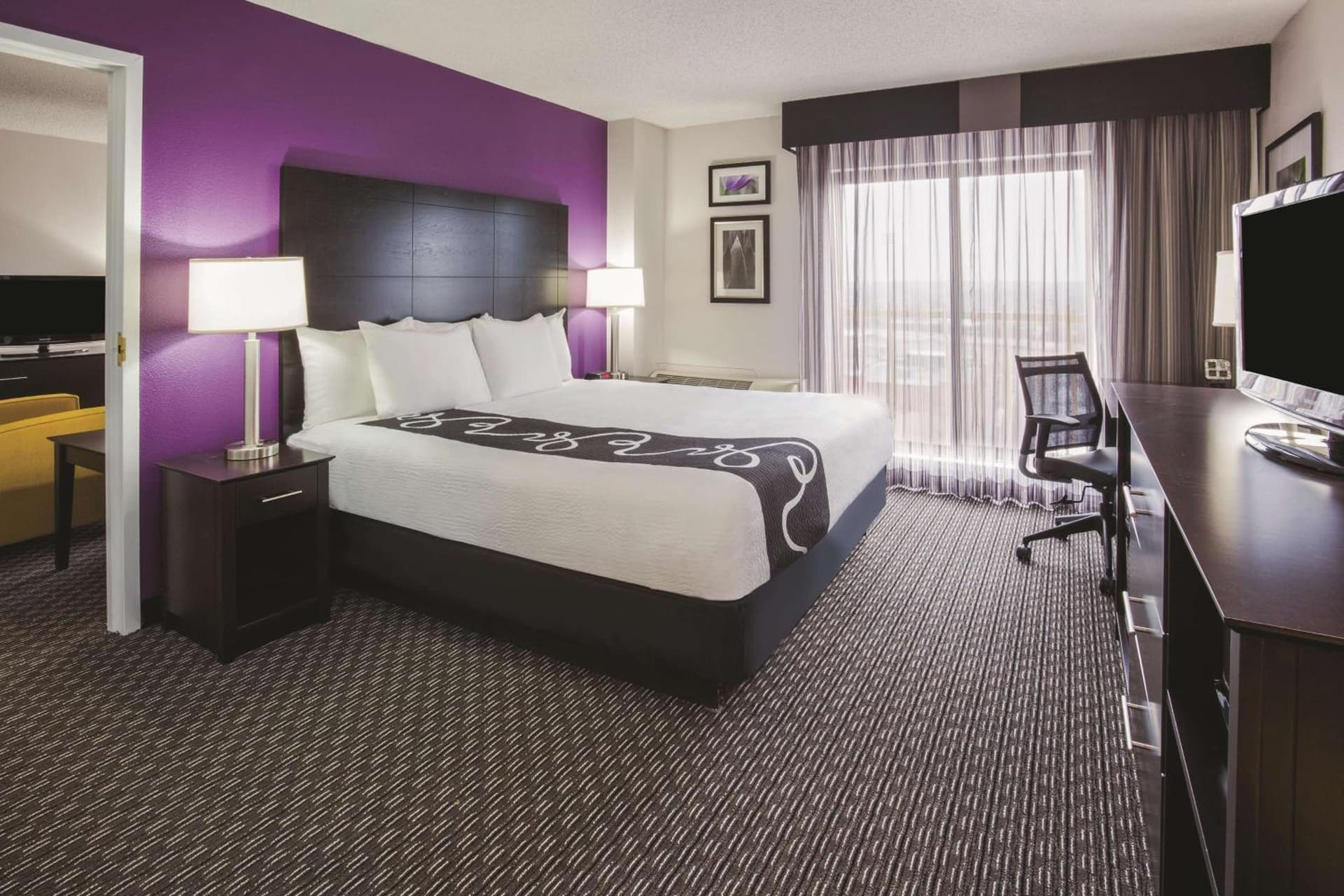 Bloom Hotel