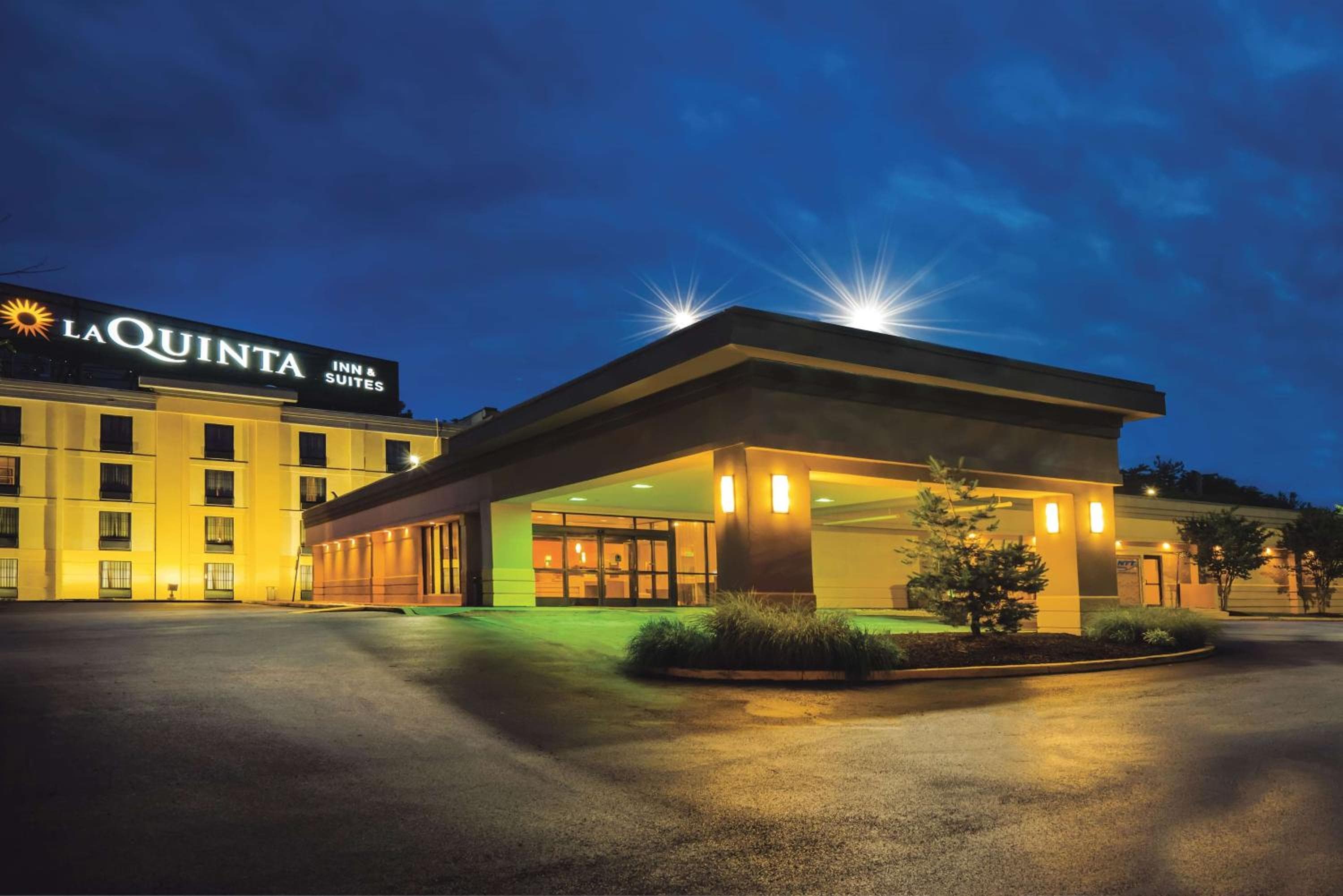Garner Hotel Glen Burnie BWI Airport Area by IHG