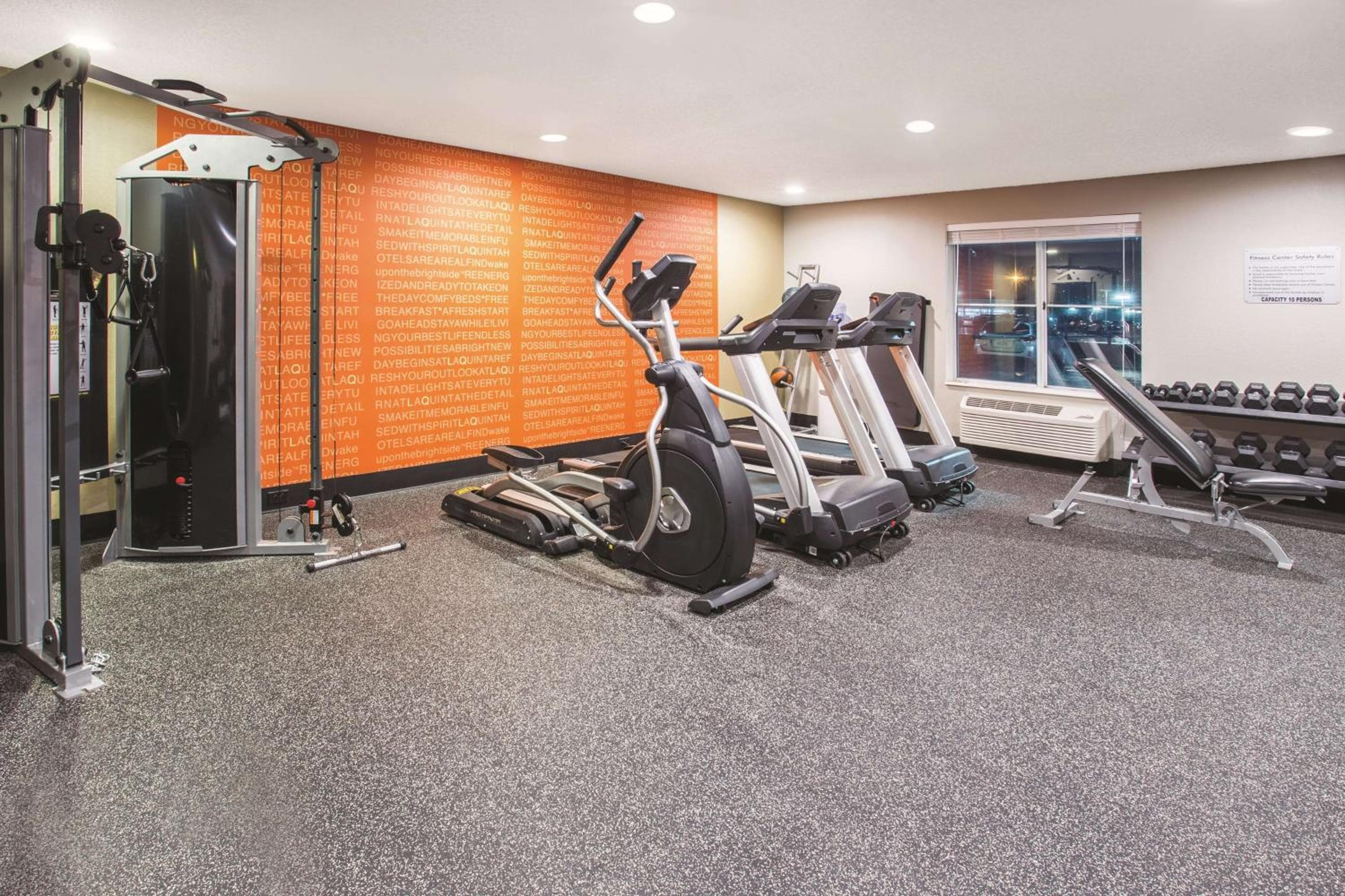La Quinta by Wyndham O'Fallon, IL - St. Louis