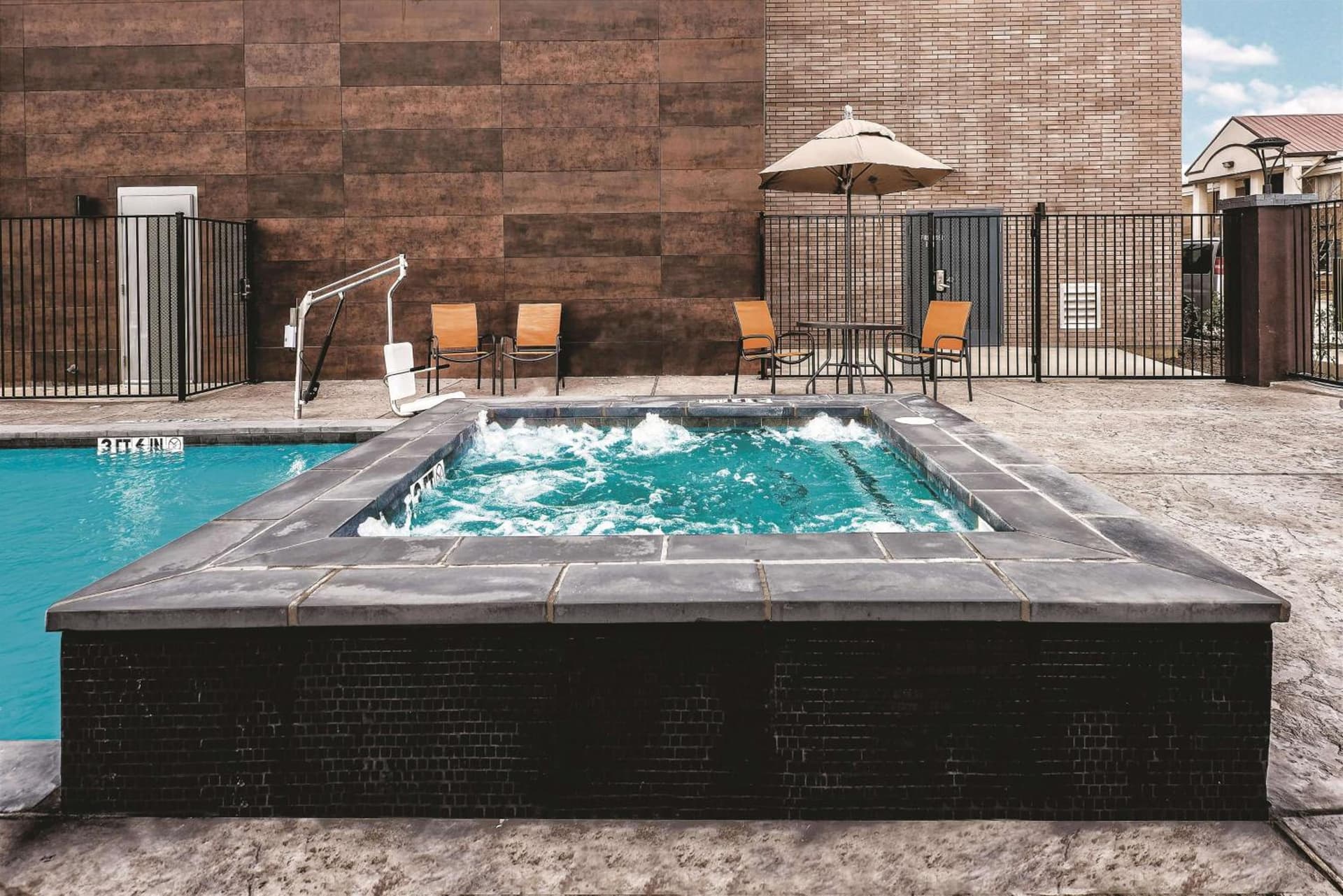 La Quinta by Wyndham Dallas Grand Prairie North