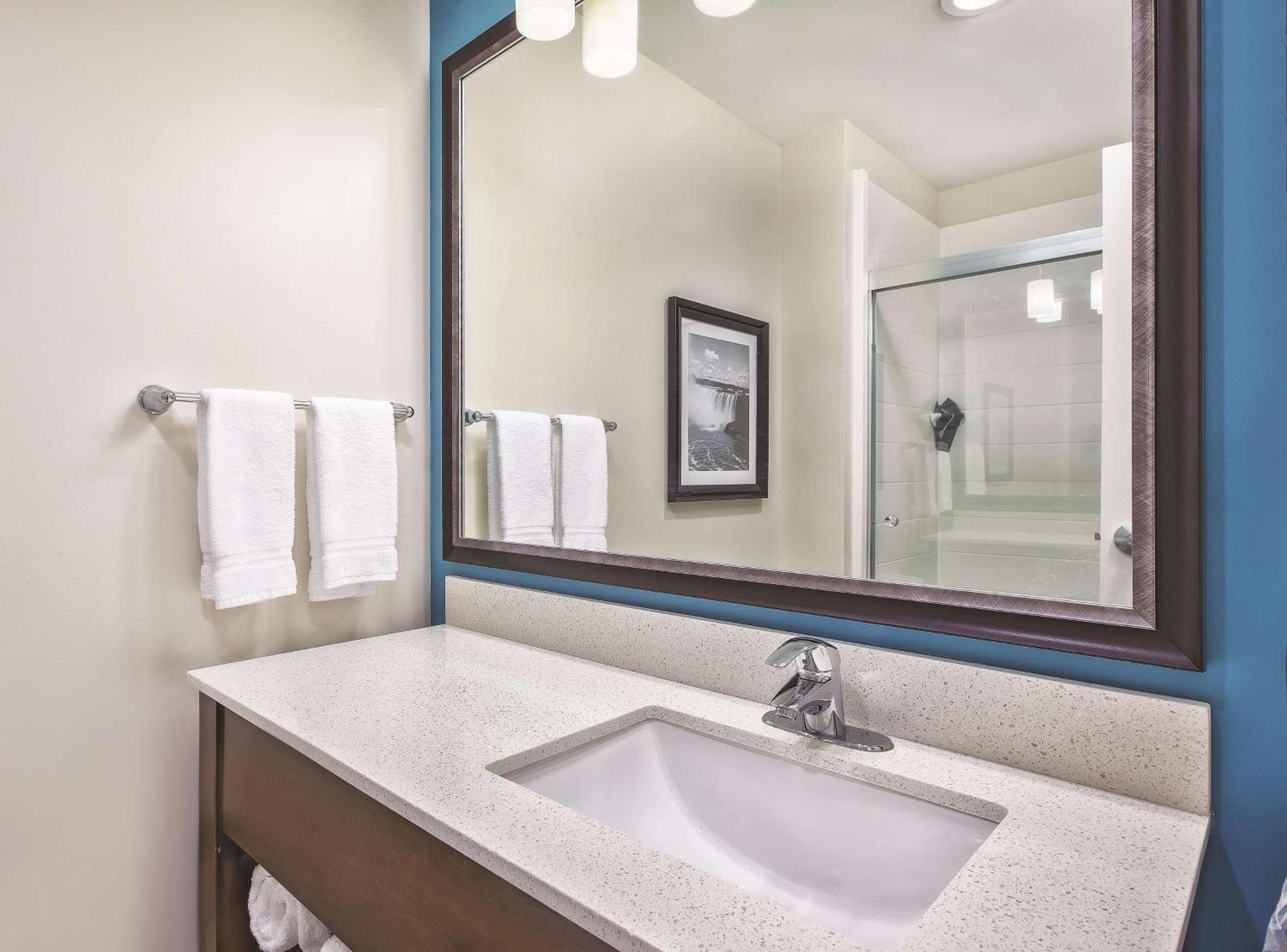 La Quinta by Wyndham Niagara Falls