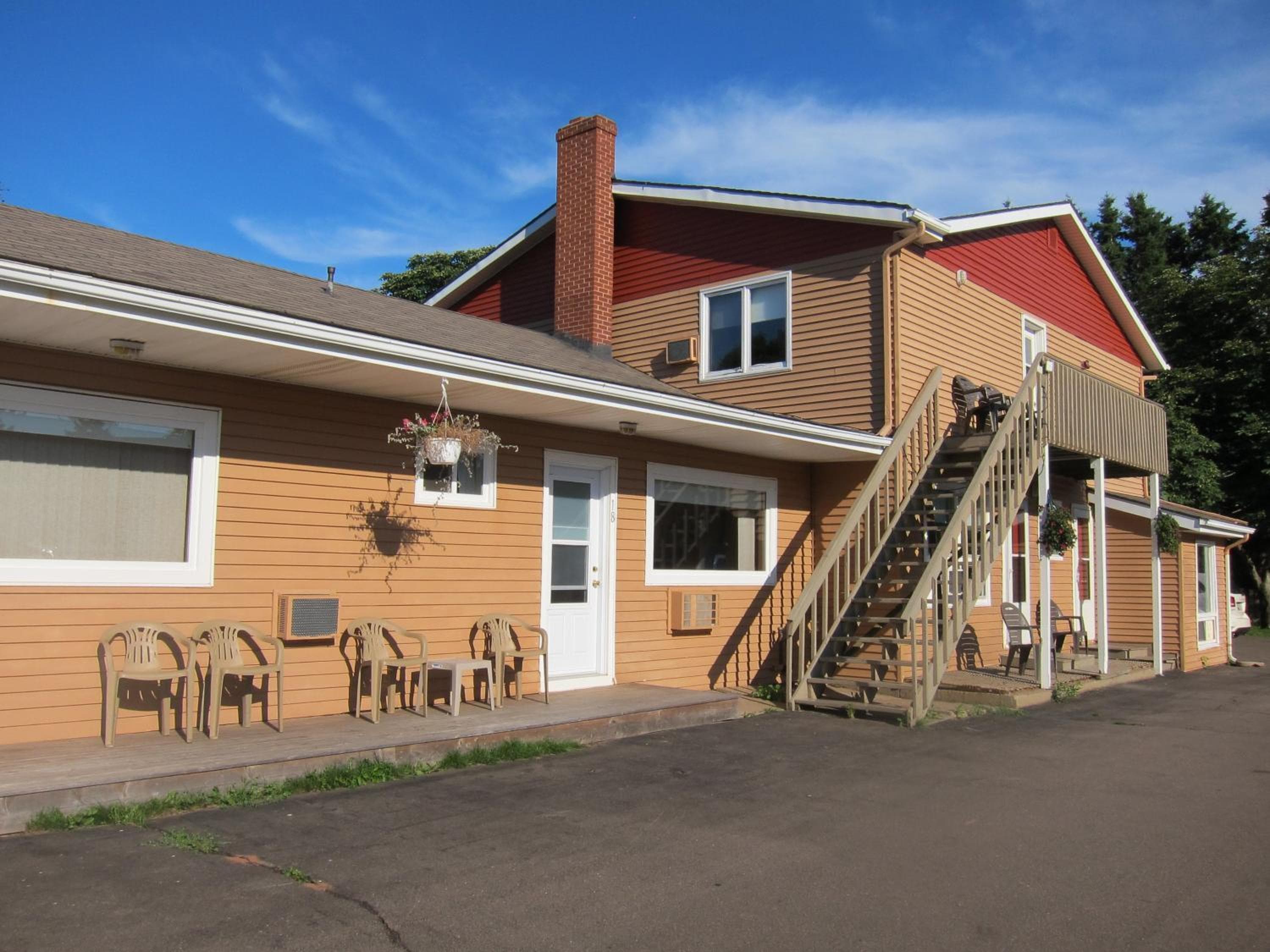 Shine Motel