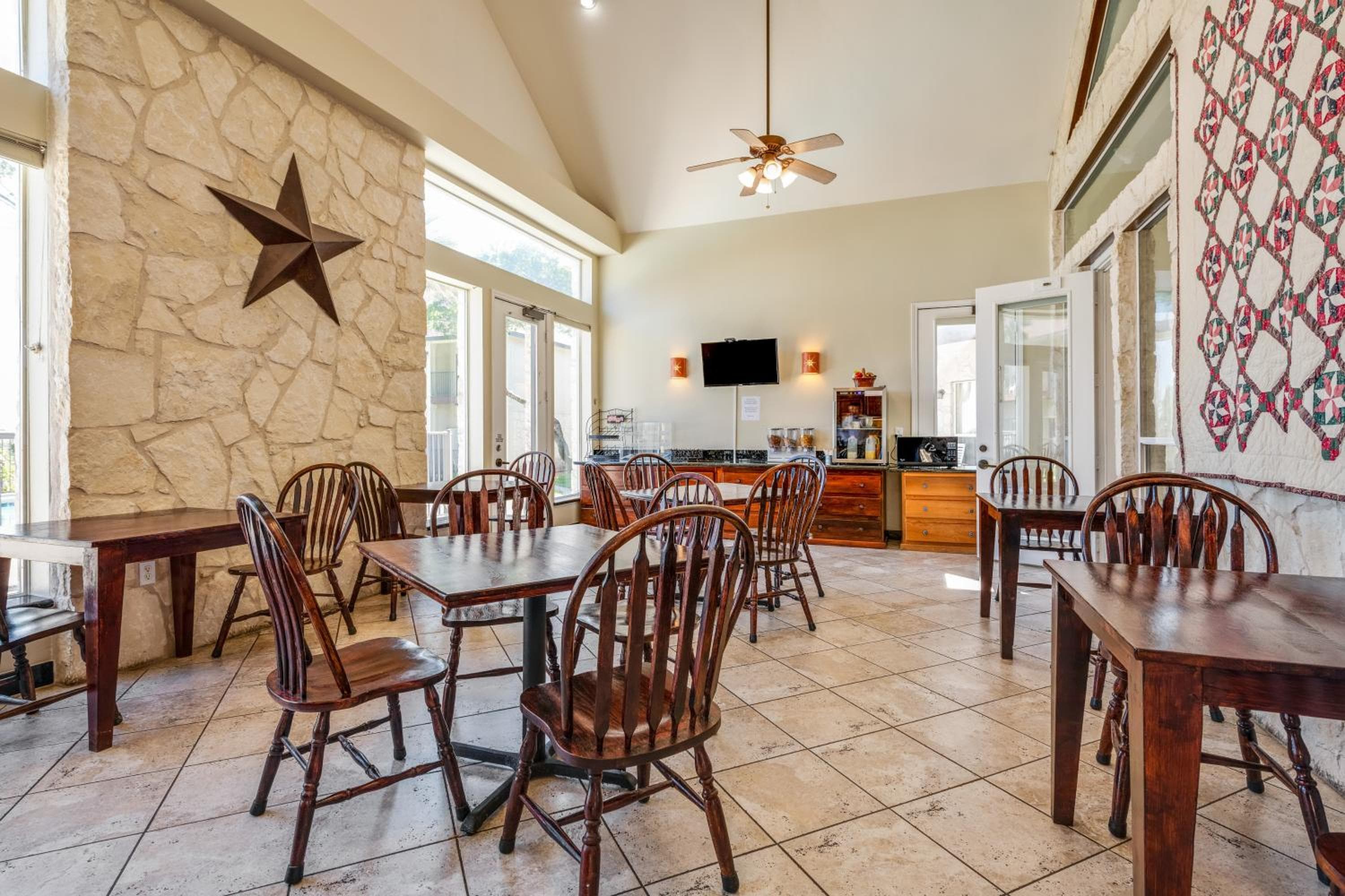 Mountain Star Lodge