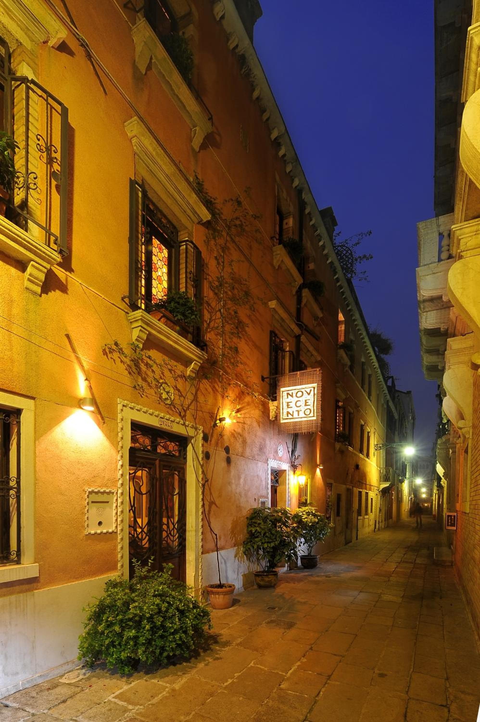 Novecento - By Romanelli Family