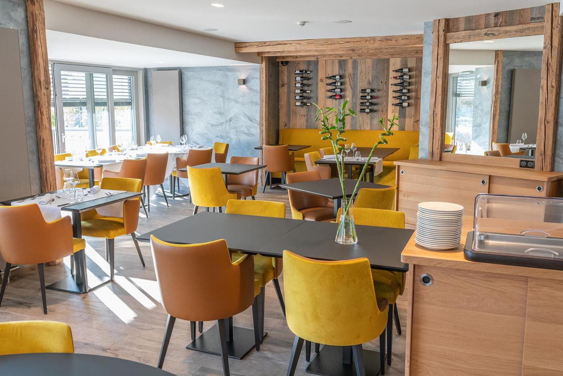 restaurant