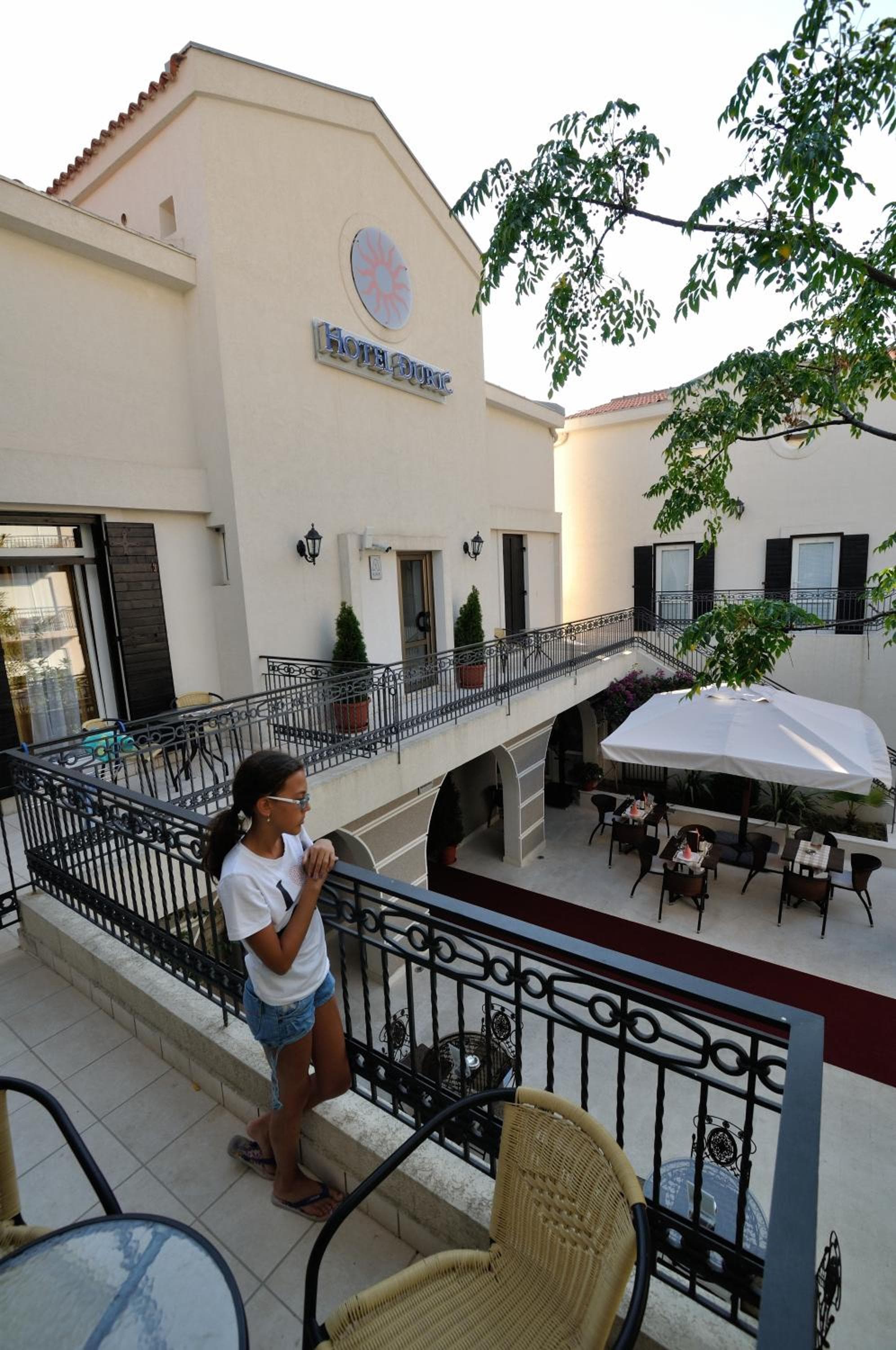 Vila Đurić - Ex Hotel Đurić