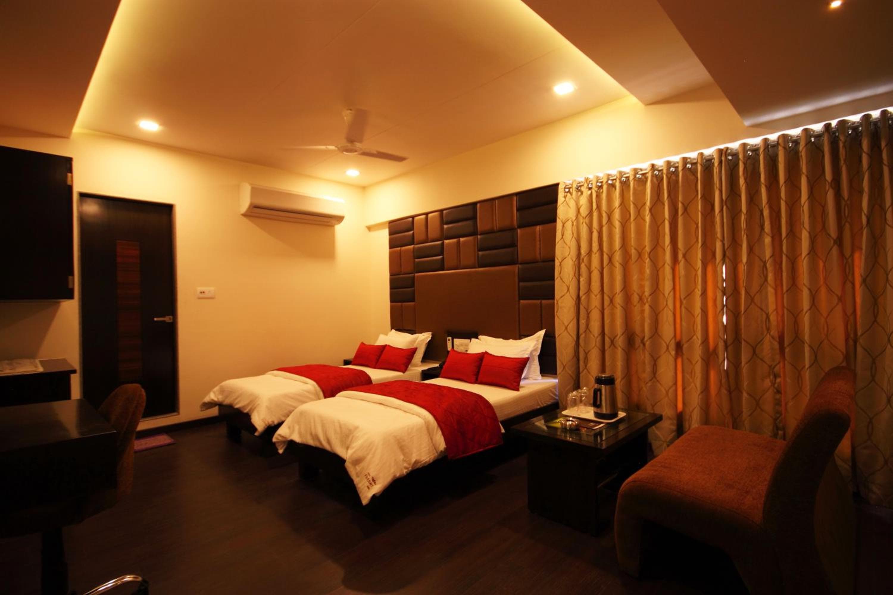 Hotel Furaat Inn