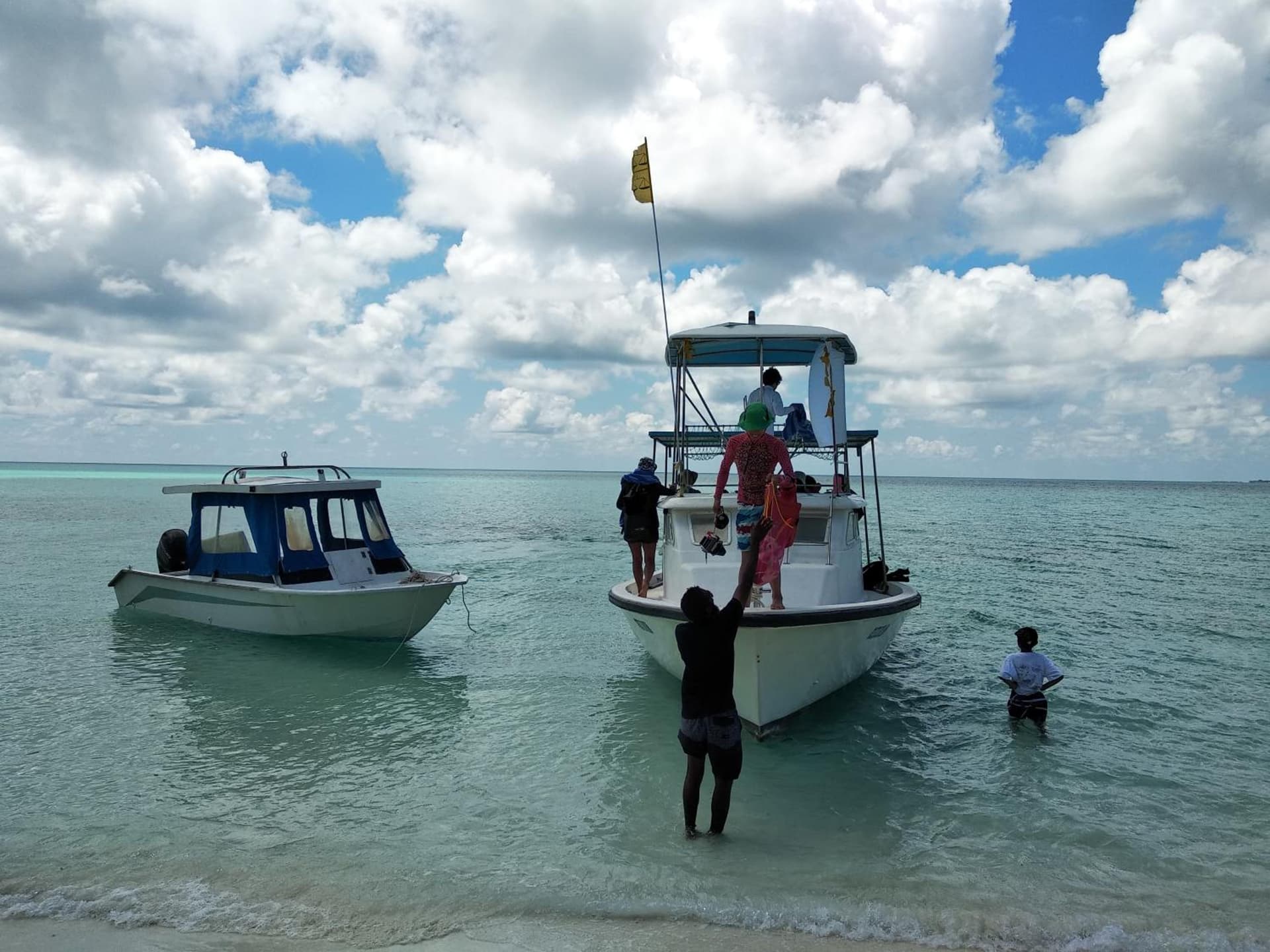 Dhigurah Beach Inn