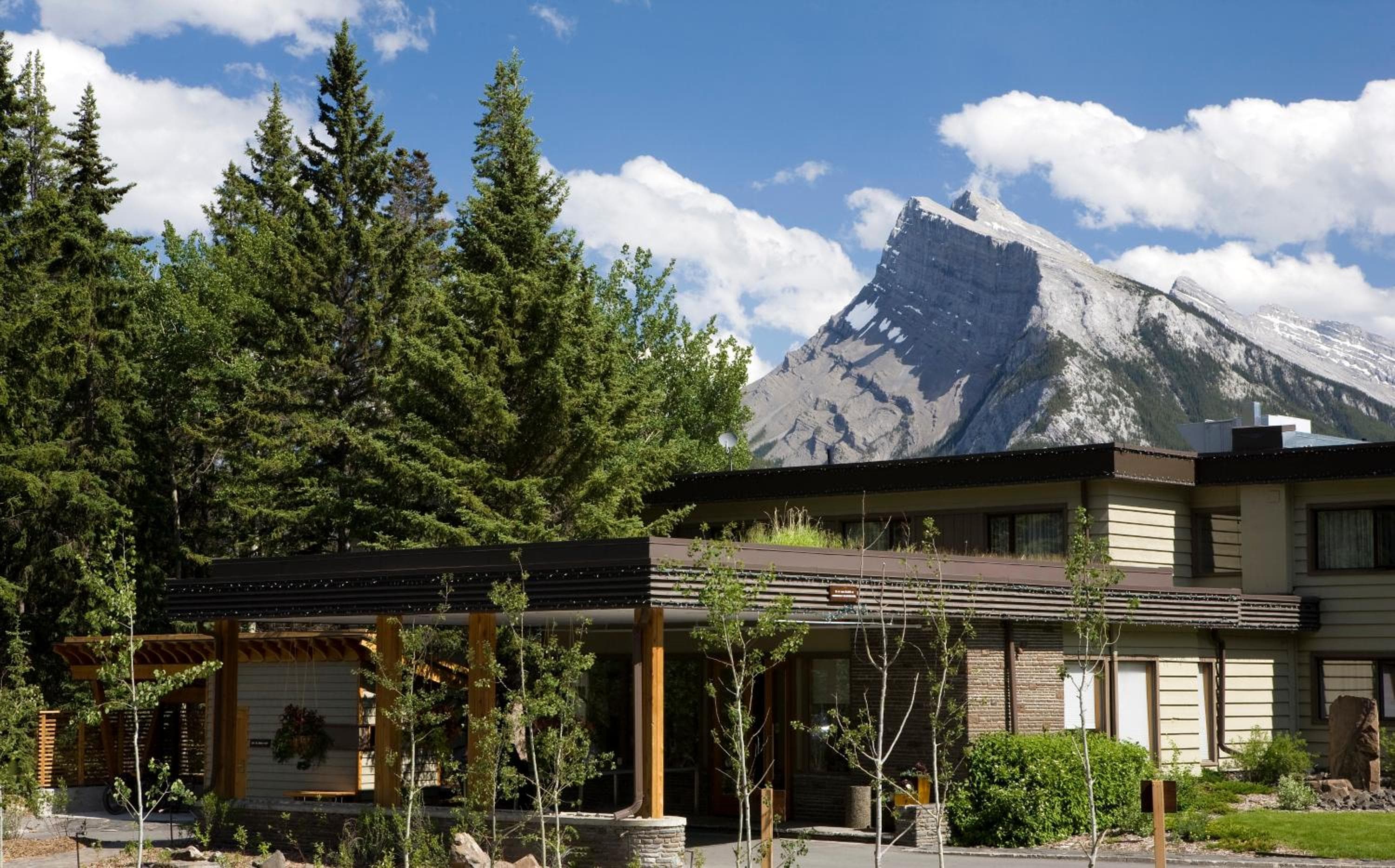 The Juniper Hotel & Bistro