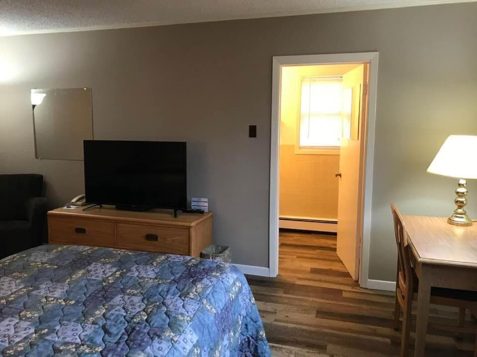Coastal Inn - Kingfisher