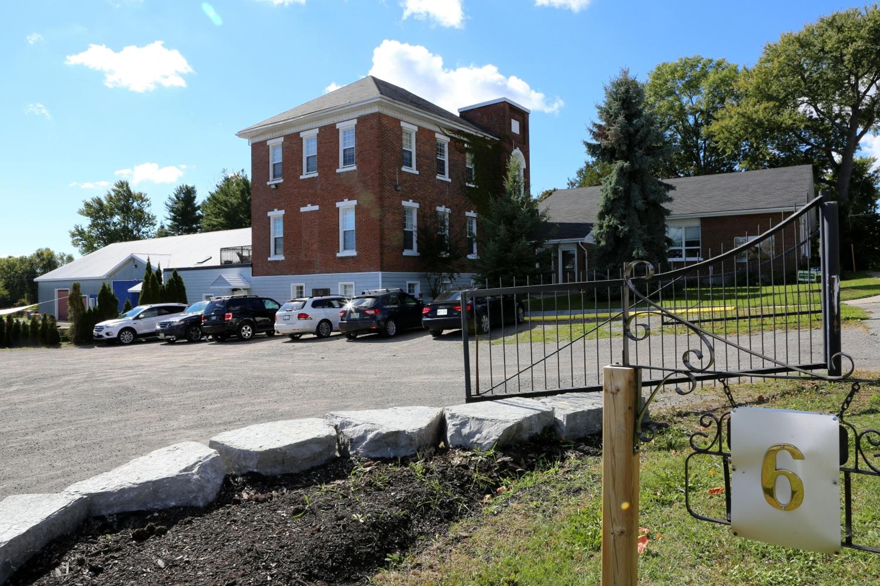 The Bloomfield Inn