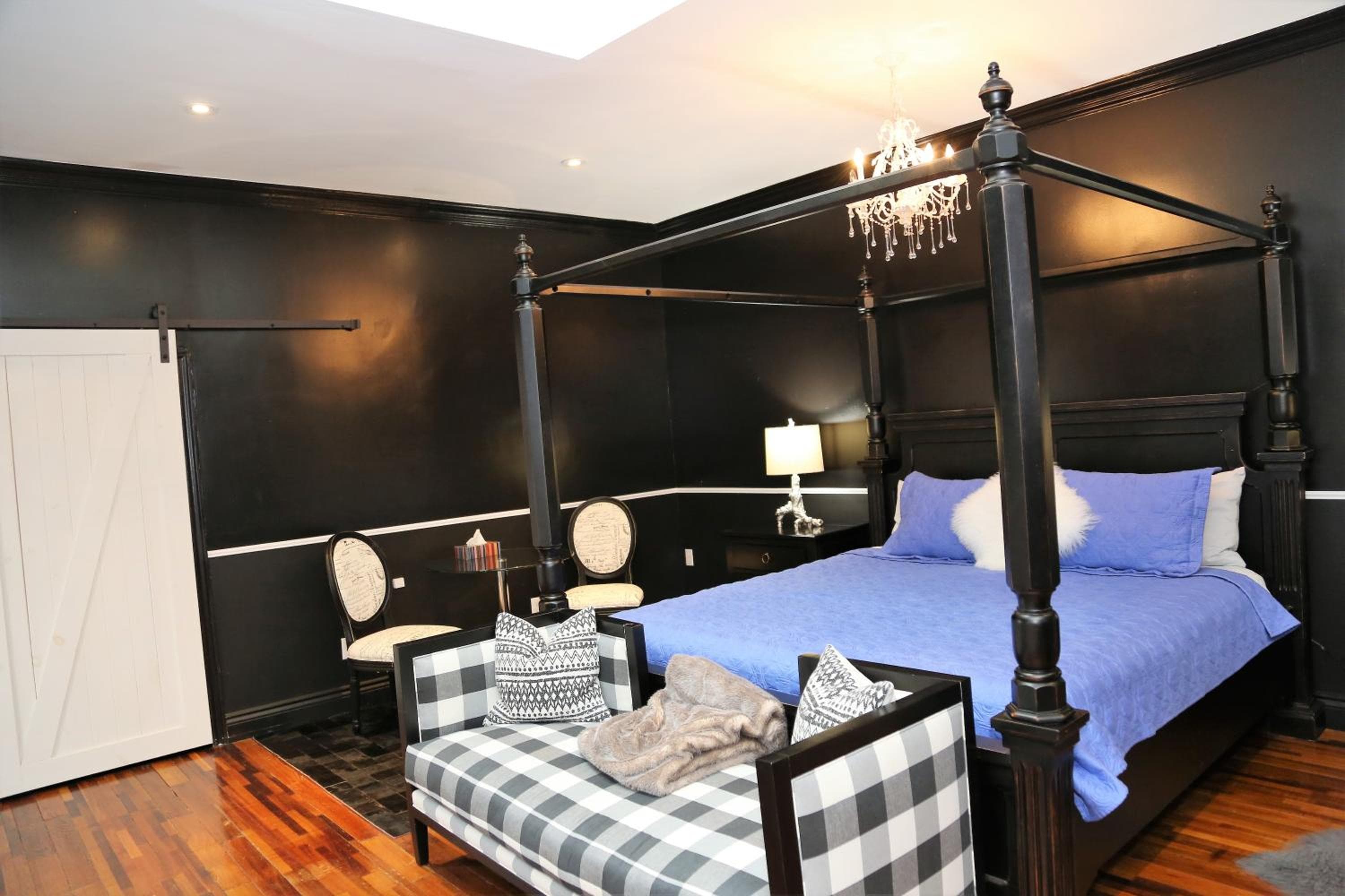The Bloomfield Inn