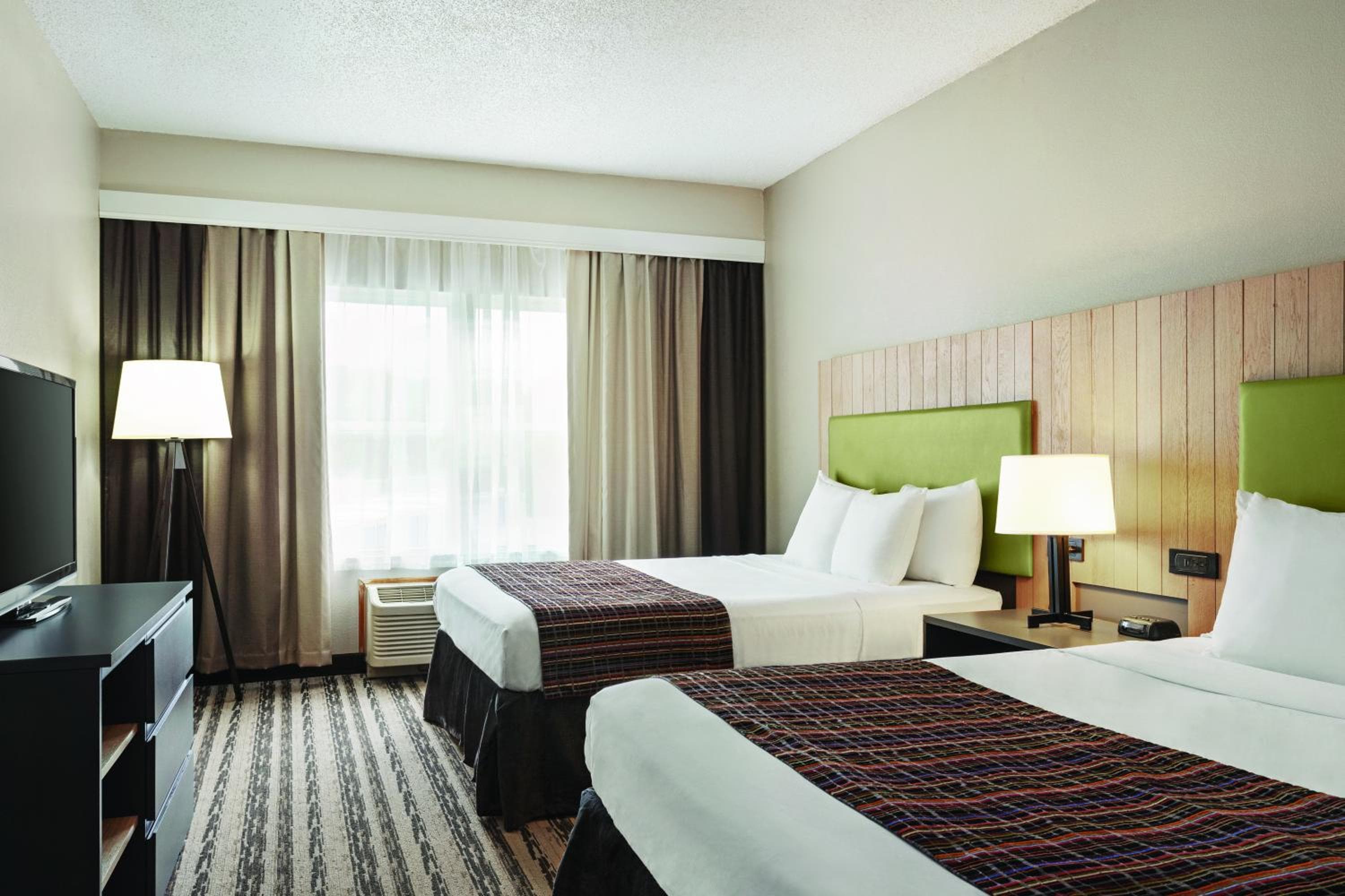 Country Inn & Suites by Radisson, Nashville Airport East, TN