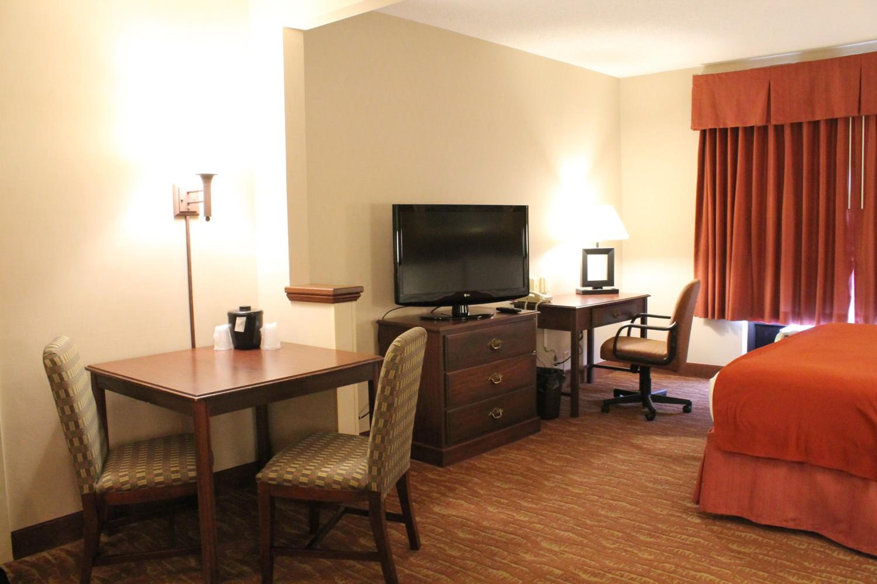 Spark by Hilton Paducah