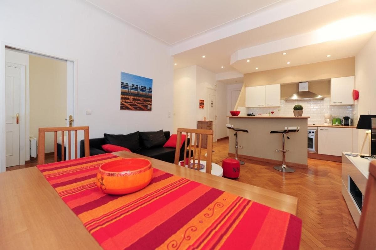 Le Savoy Palace - Five Stars Holiday House