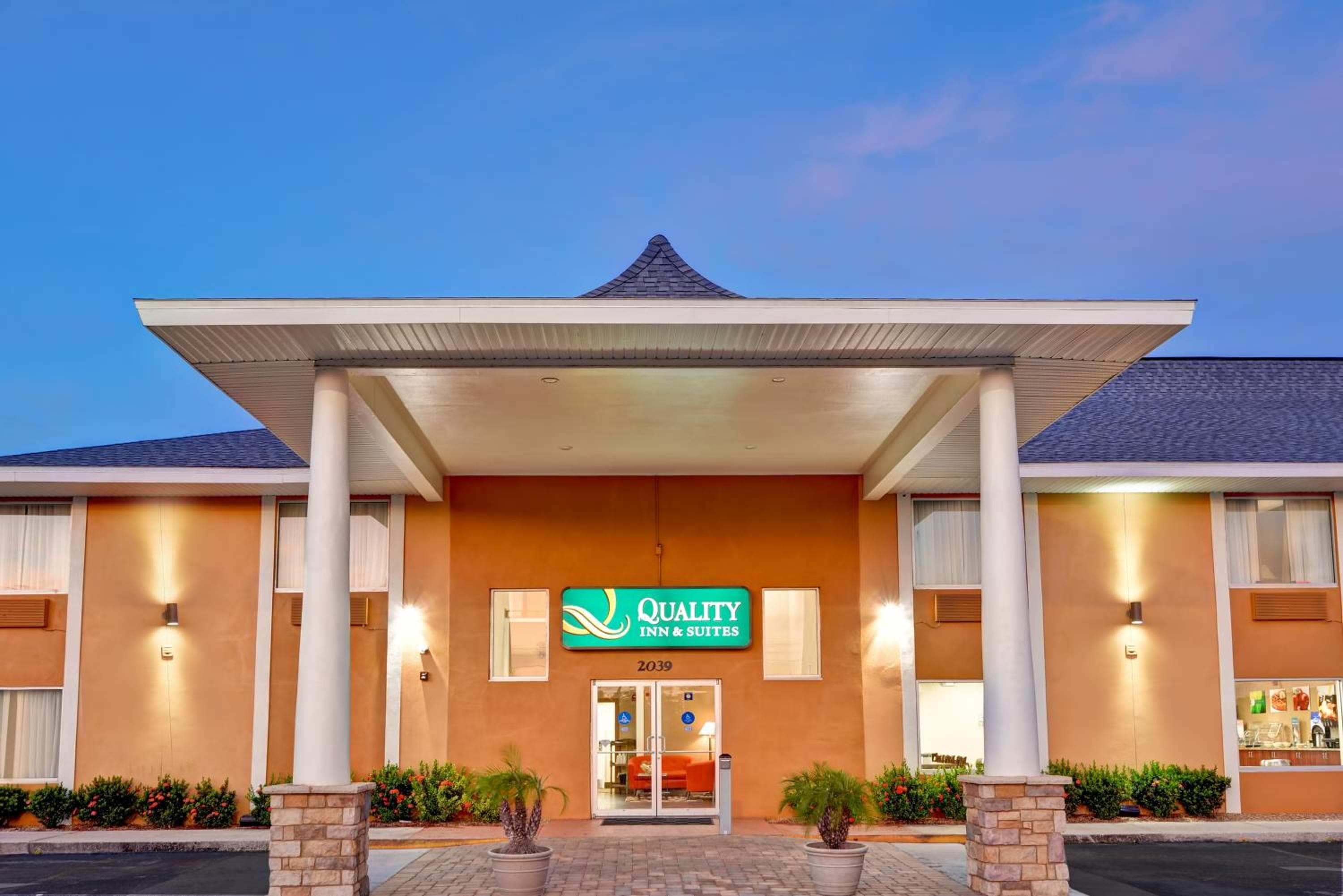 Quality Inn & Suites Heritage Park