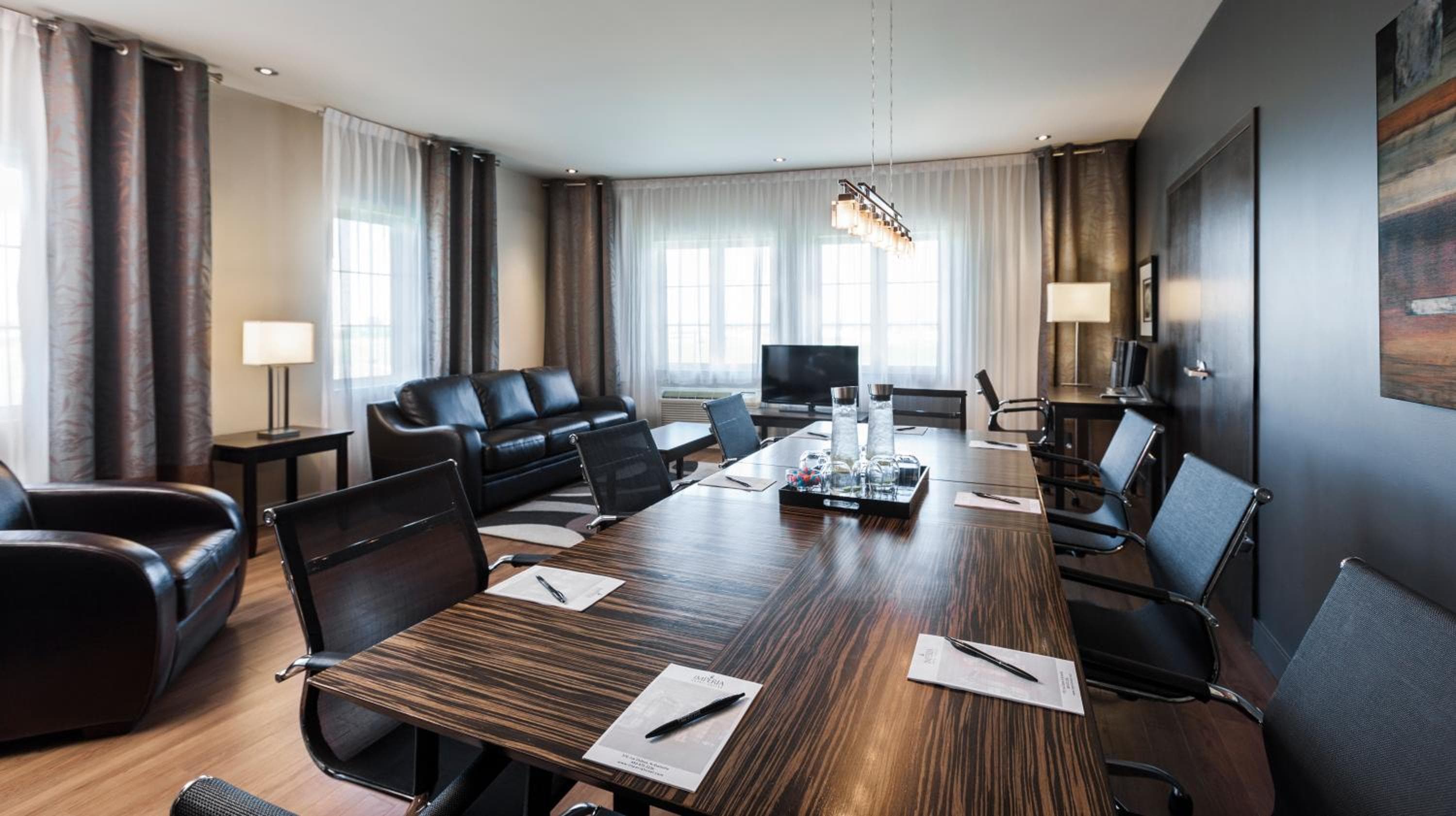 Imperia Hotel & Suites Saint-Eustache