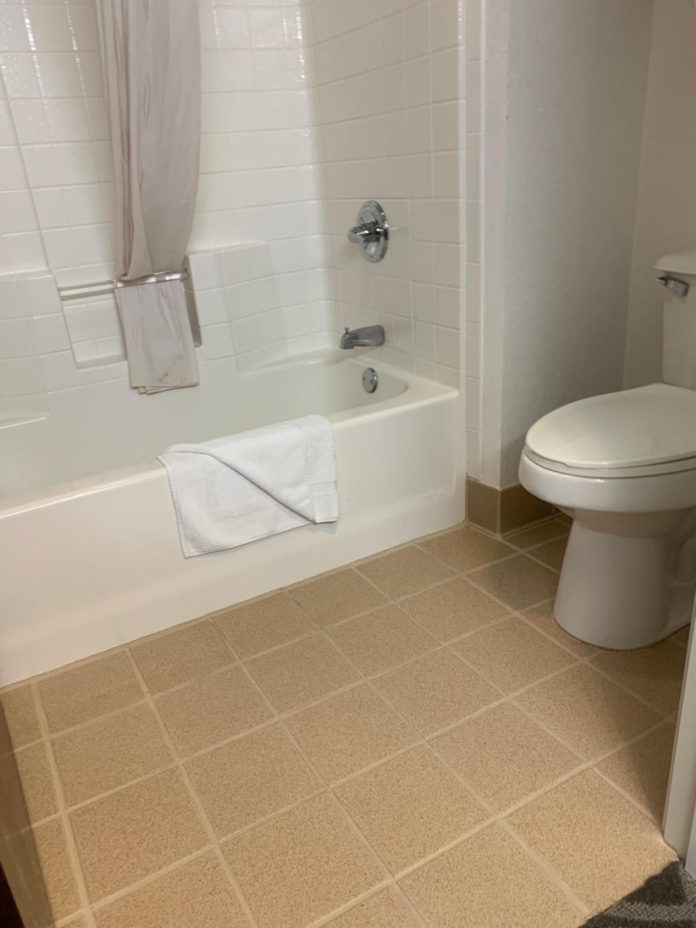 Super 8 by Wyndham Hillsboro TX