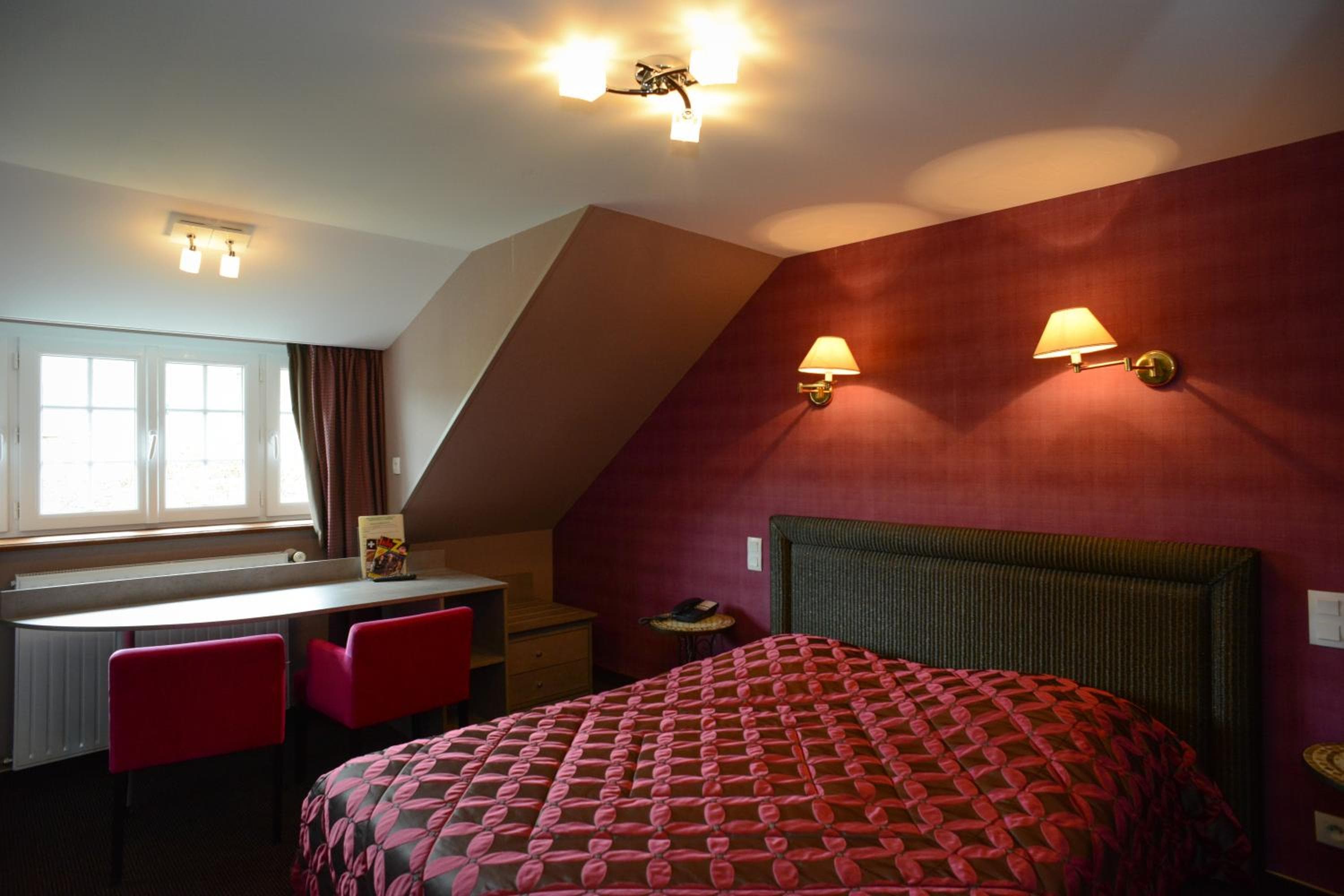 Logis Hôtel Restaurant de La Croix d'Or-Avranches
