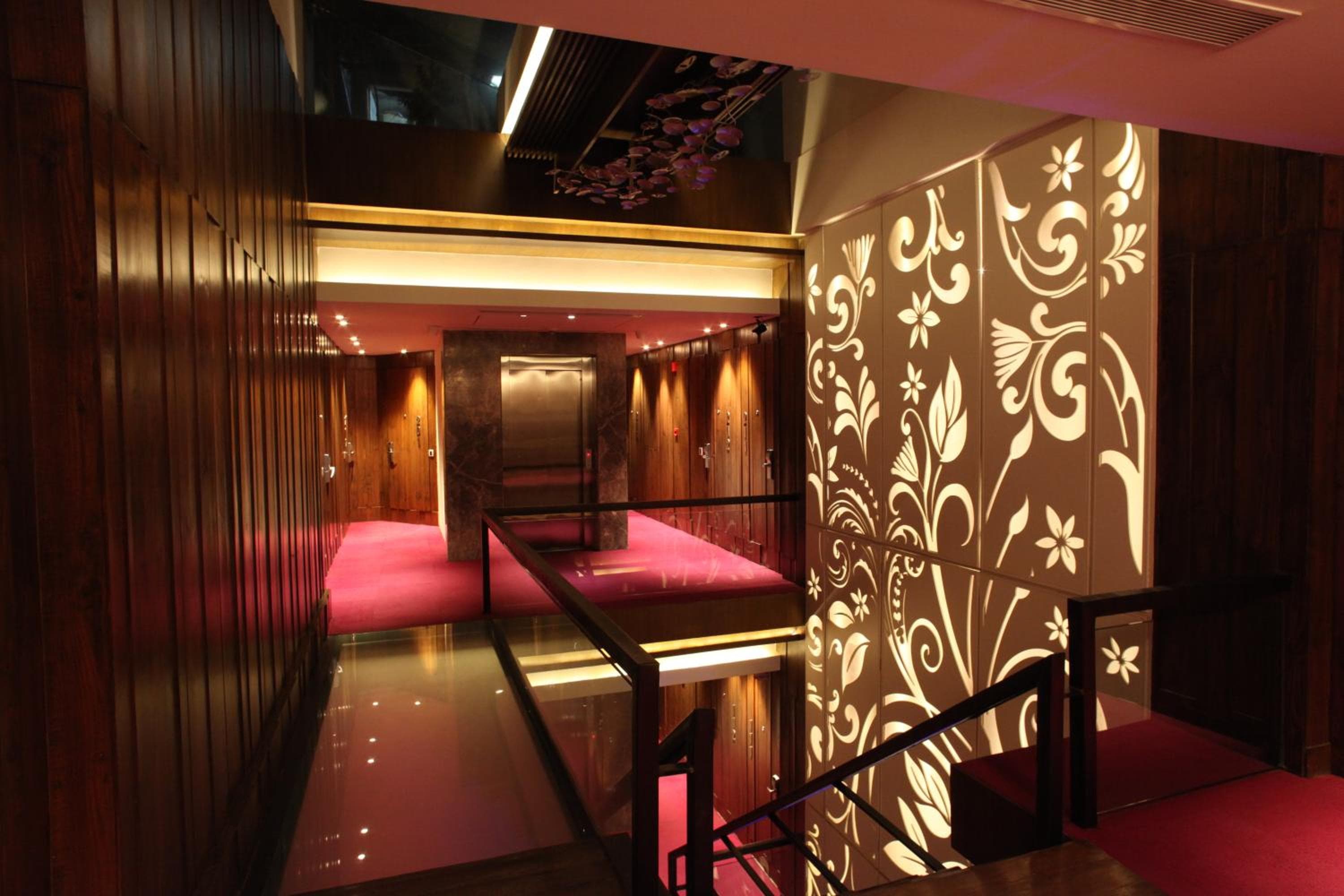 Maya Hotel