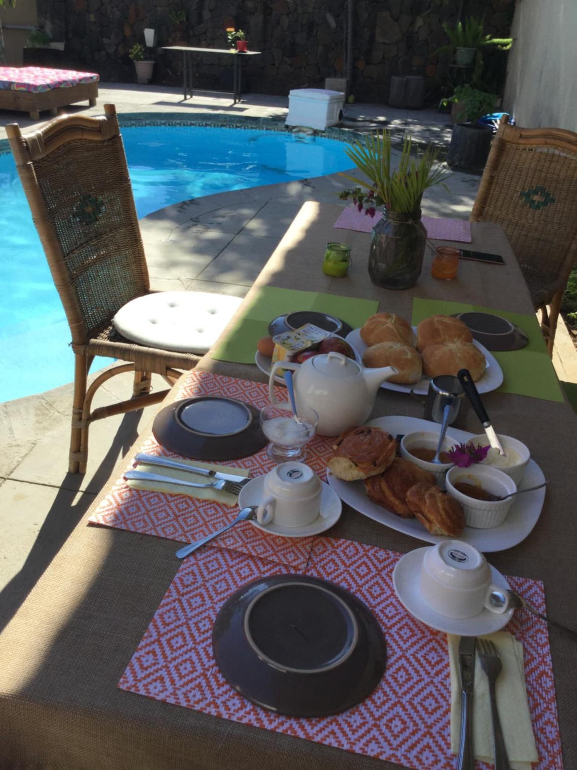 Chez nous