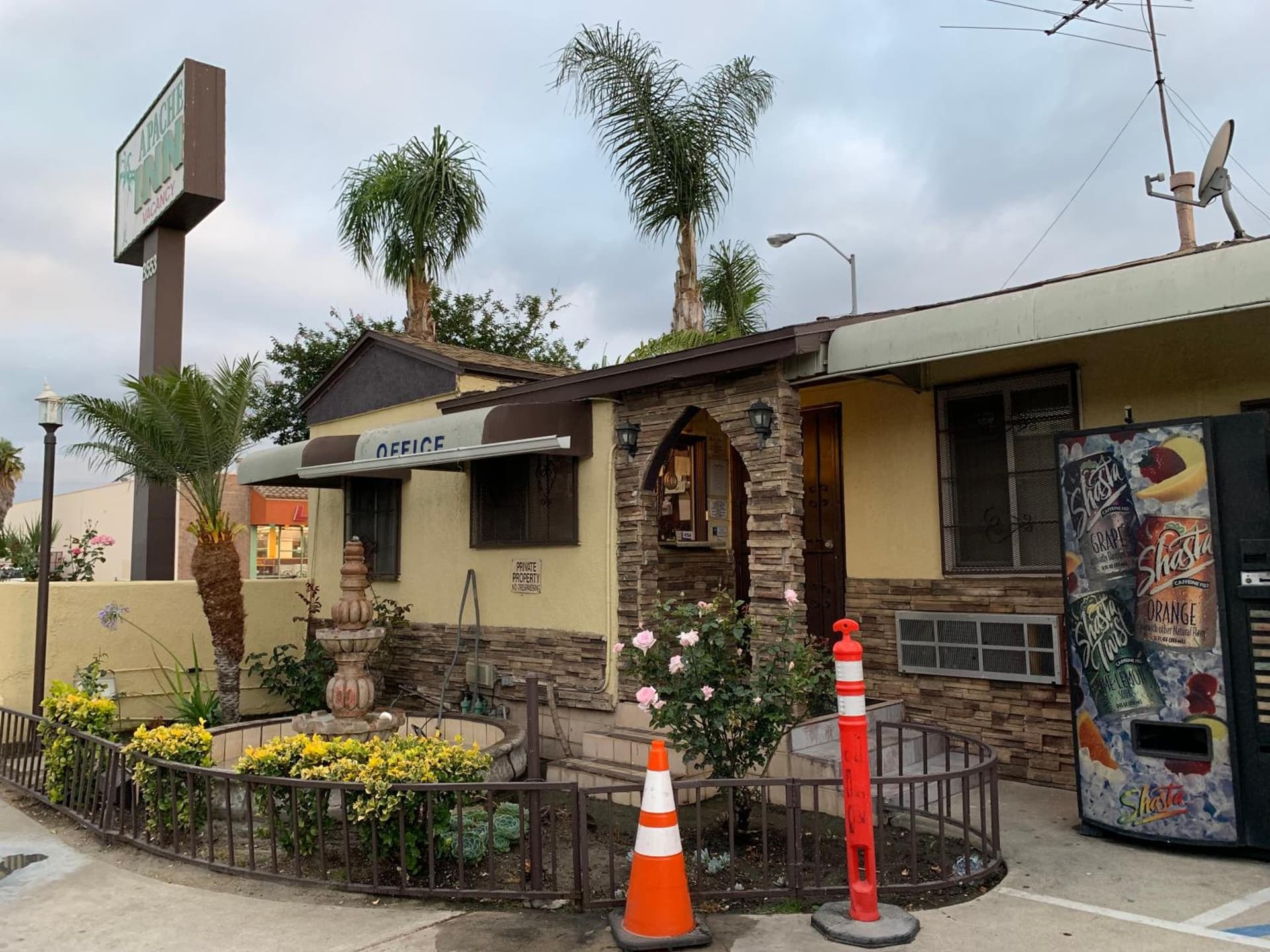 Apache Inn