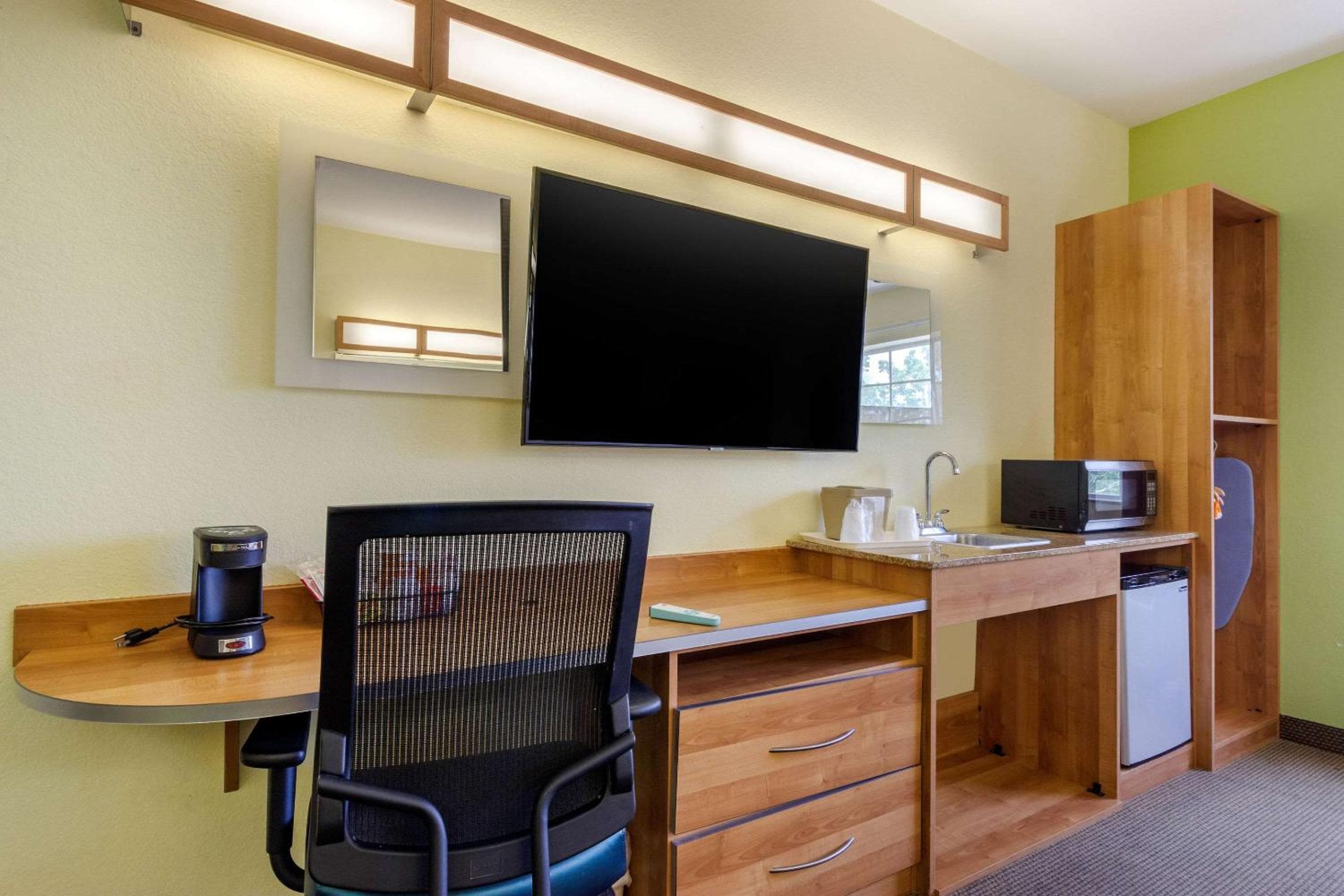 Quality Inn & Suites Lehigh Acres Fort Myers