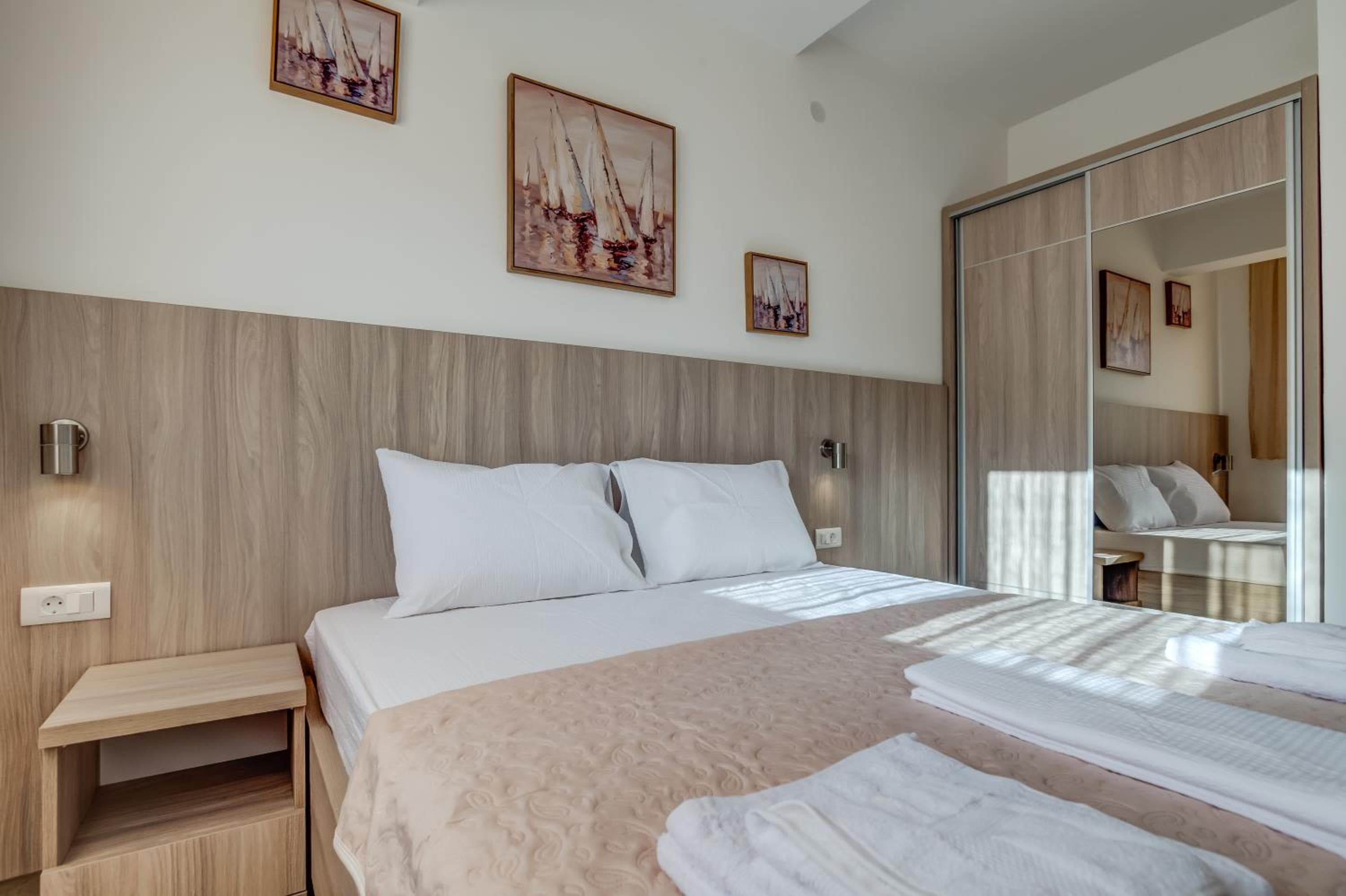 Adriatik Lux Apartments