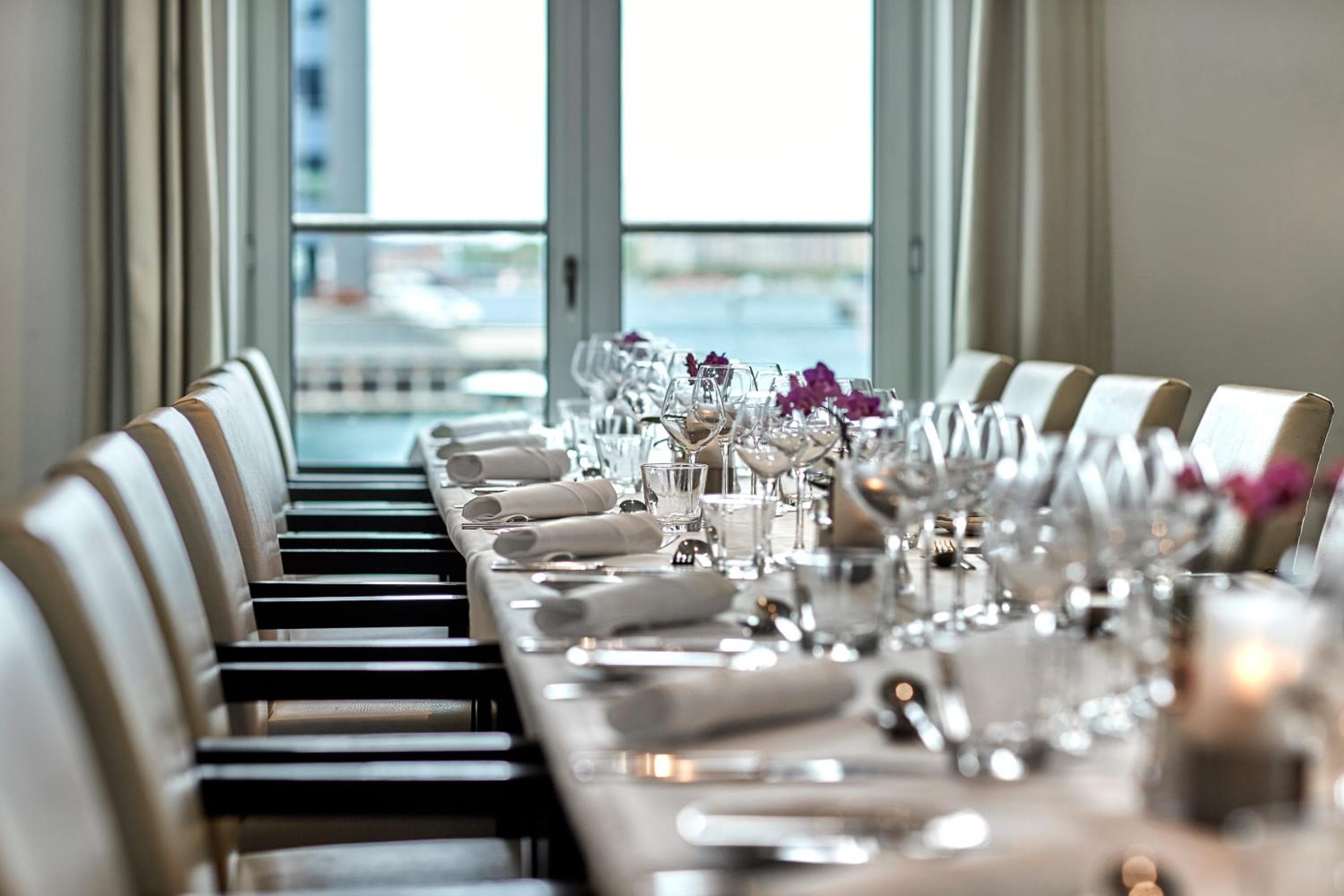 Copenhagen Island Hotel