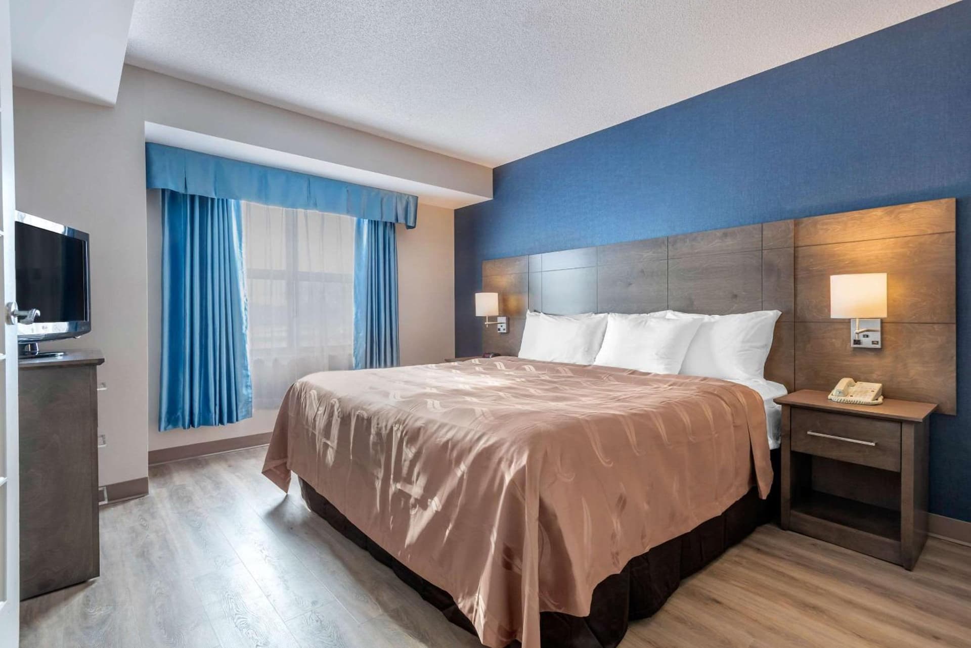 Quality Suites
