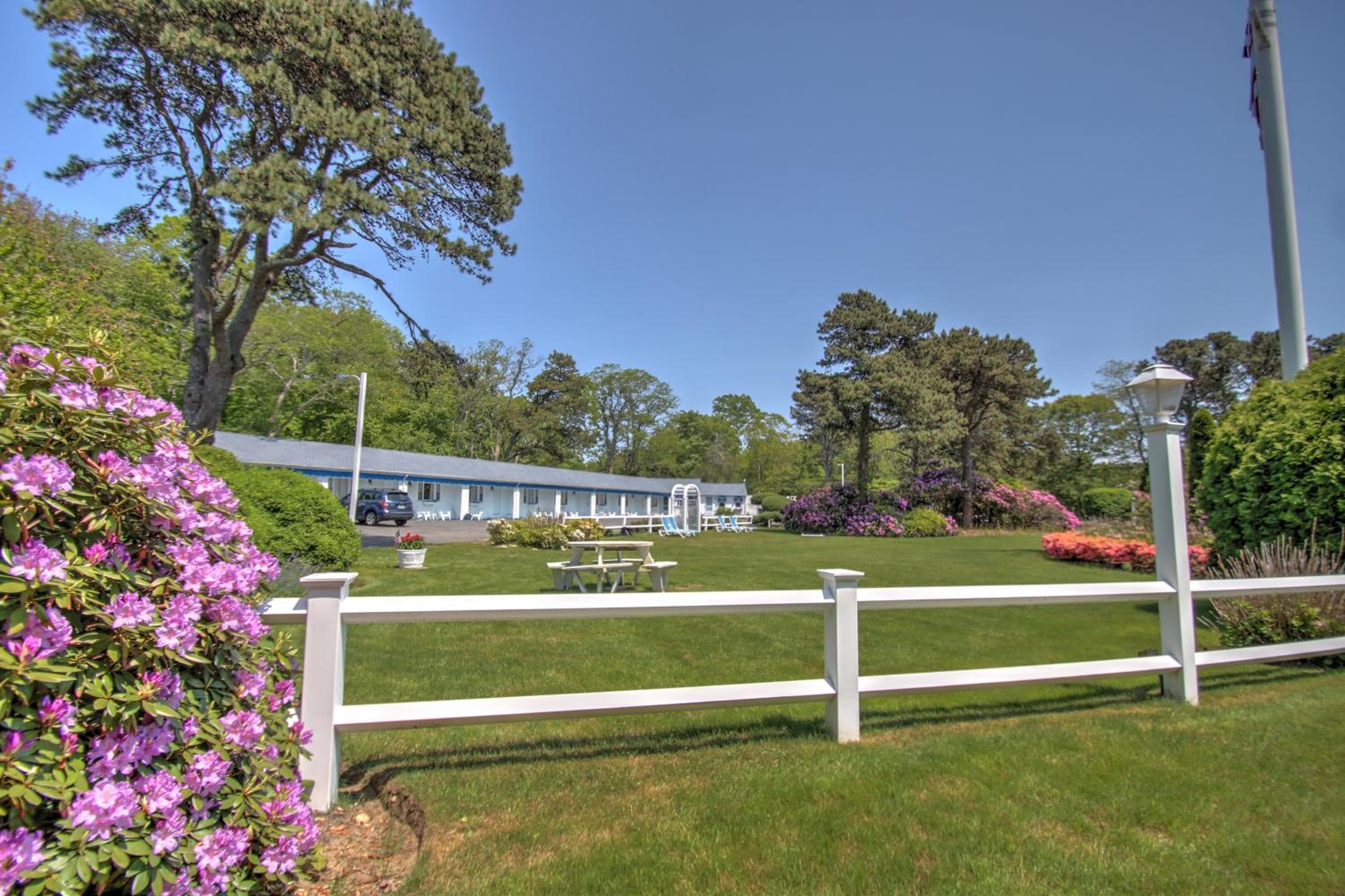 Sandy Neck Motel