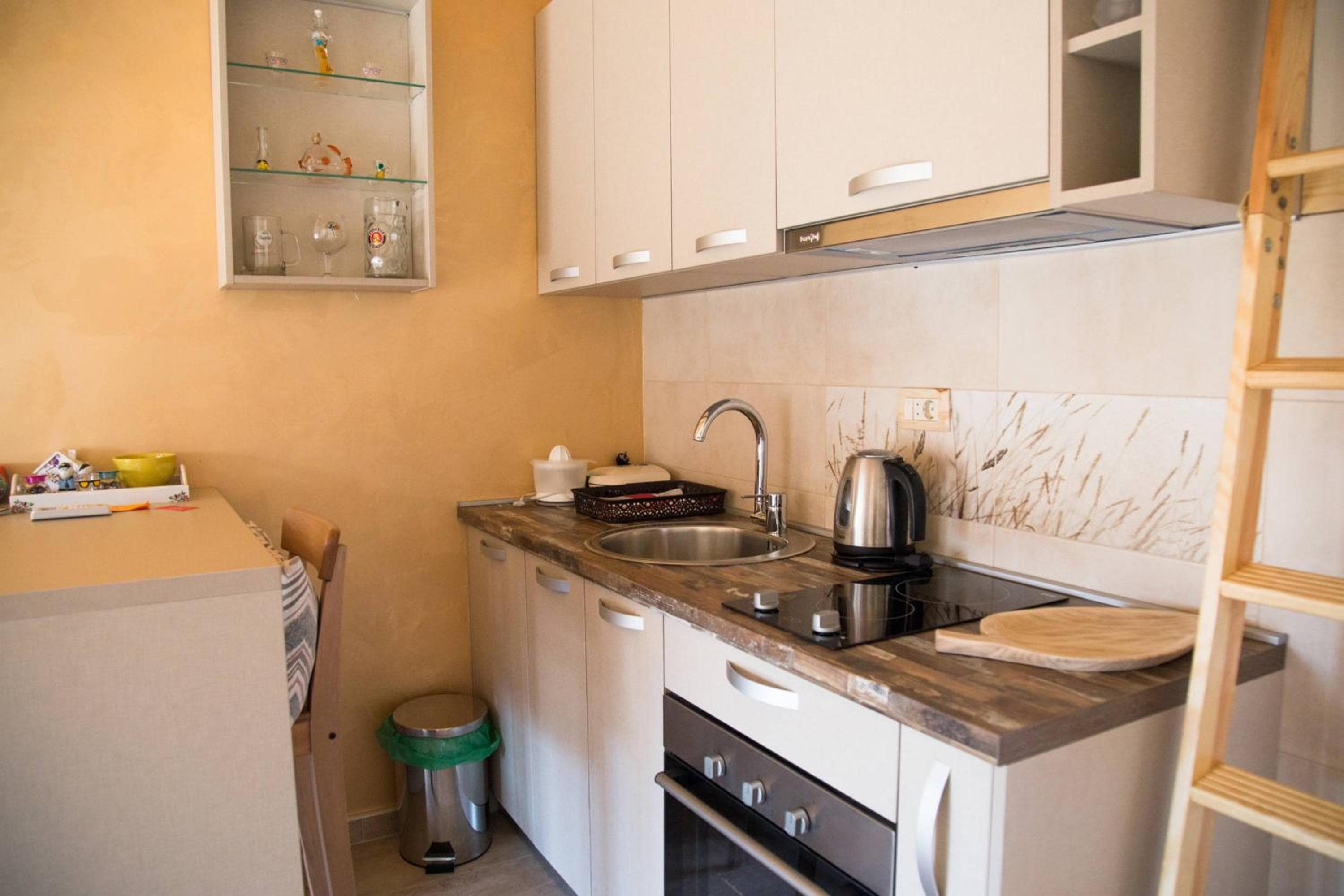 Apartments Aerodrom