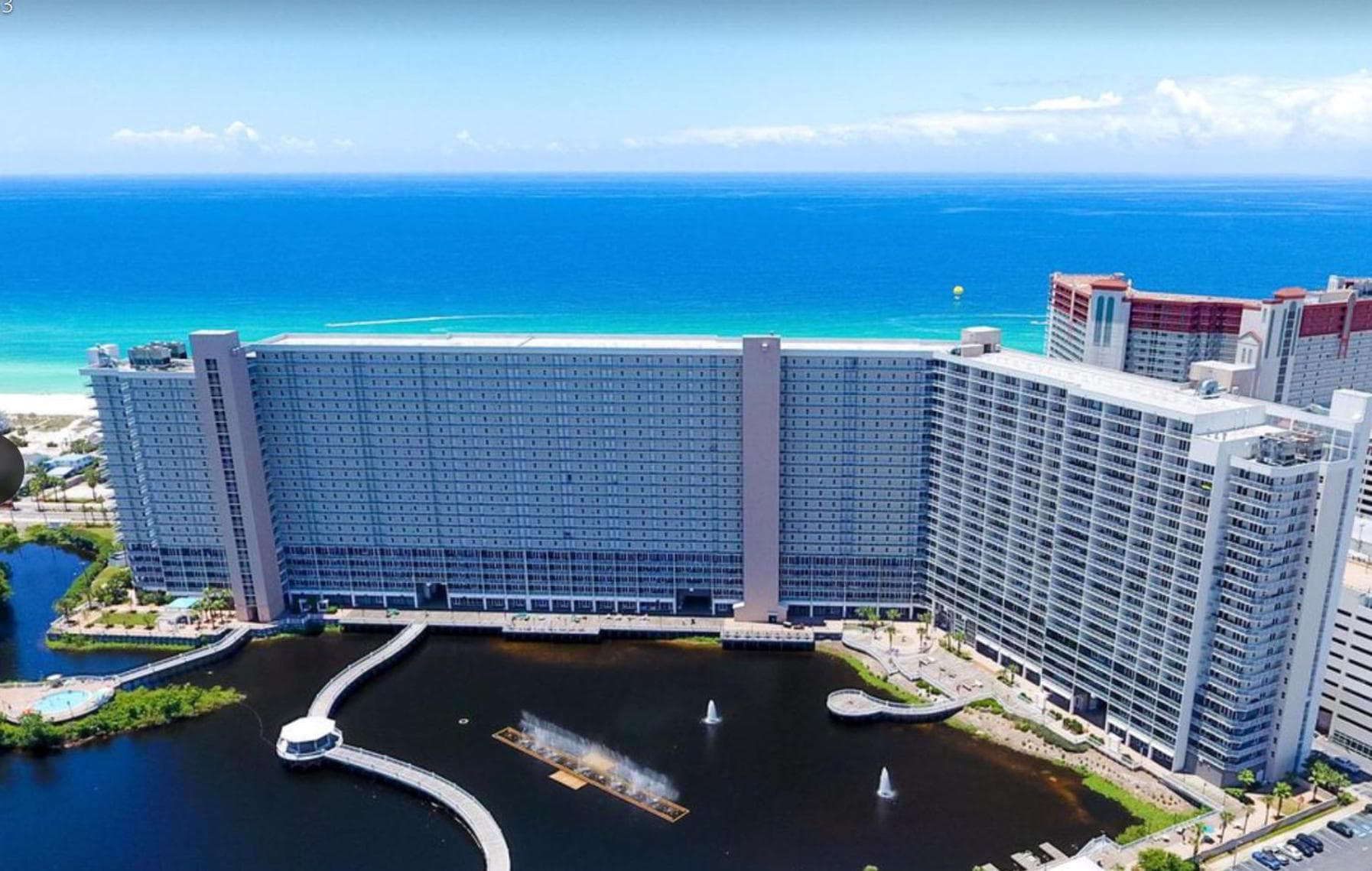 LAKETOWN 5 POOLs STEPS TO BEACH FAMILY FRIENDLY