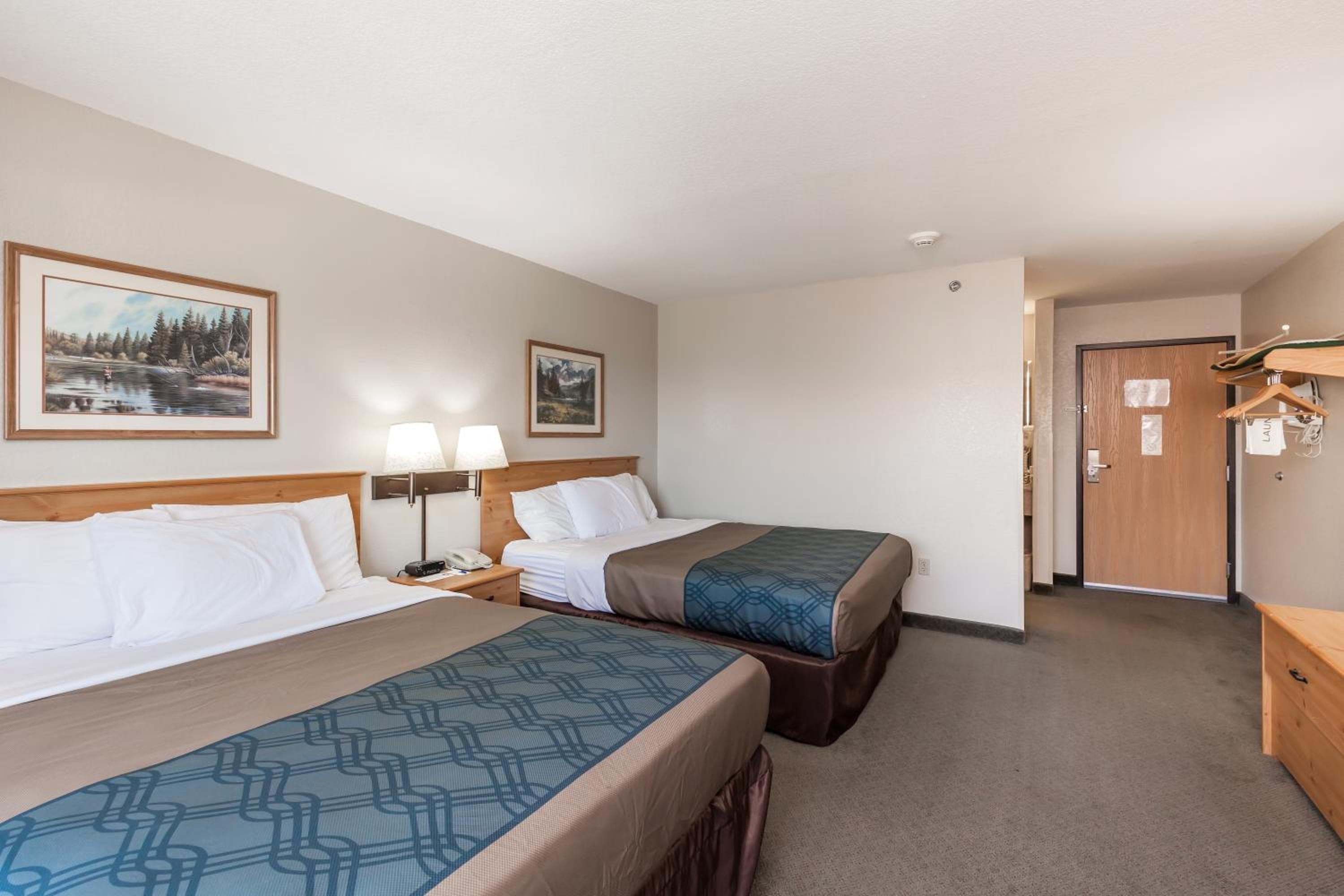 MountainView Lodge and Suites