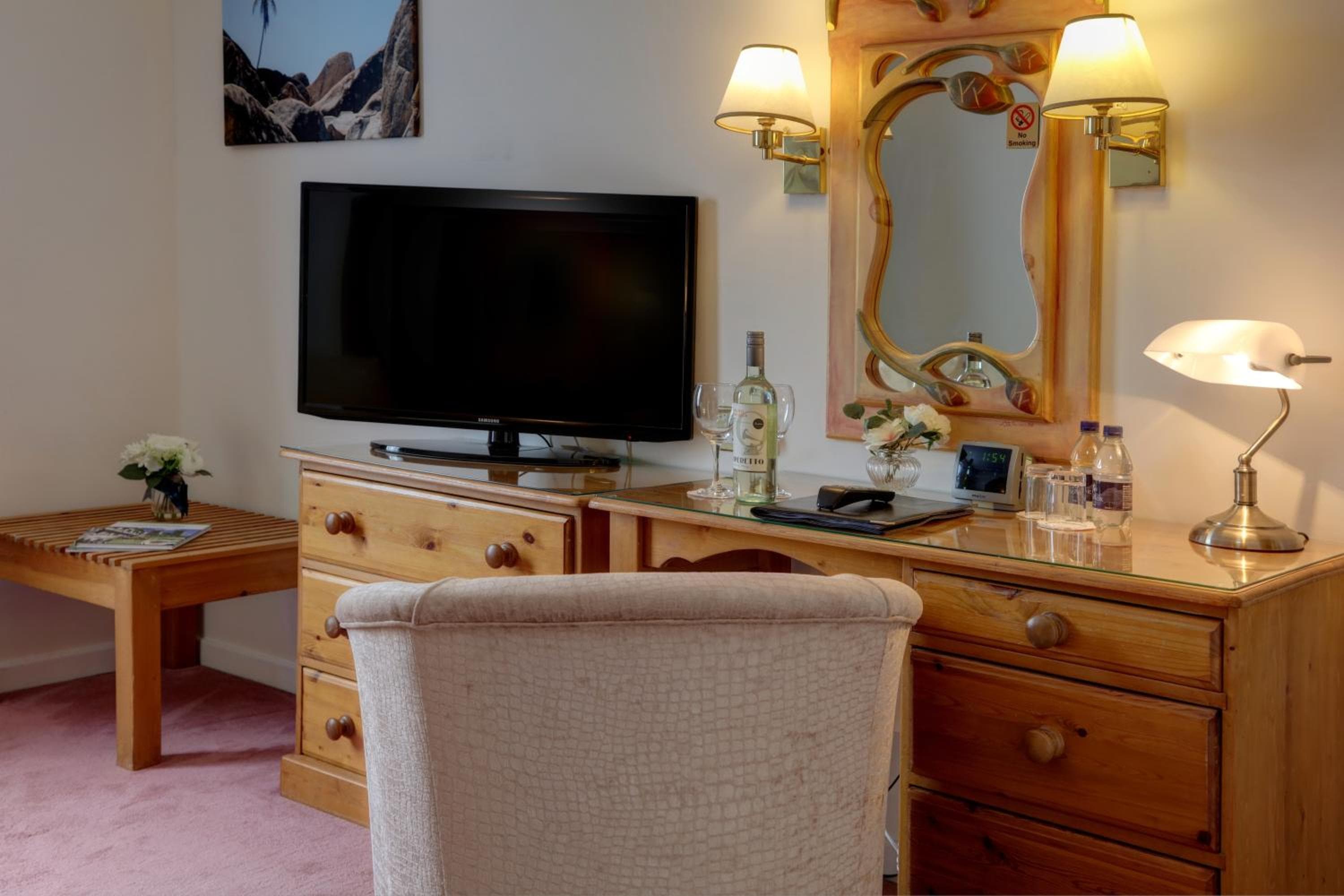 Best Western Plus Bentley Hotel
