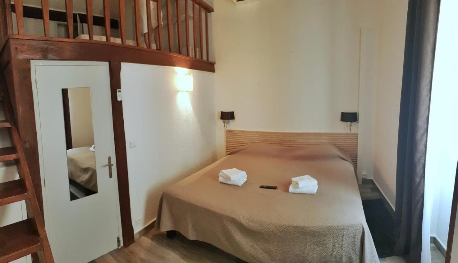 L'Escale chambres privées chez l'habitant JFDL