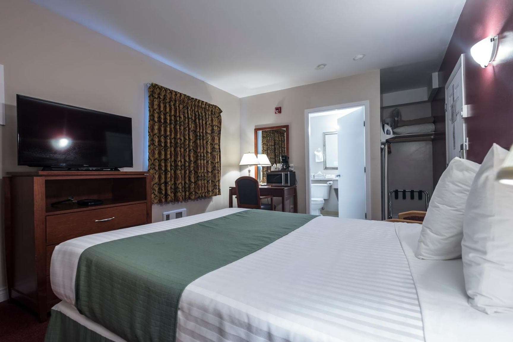 Port Augusta Inn
