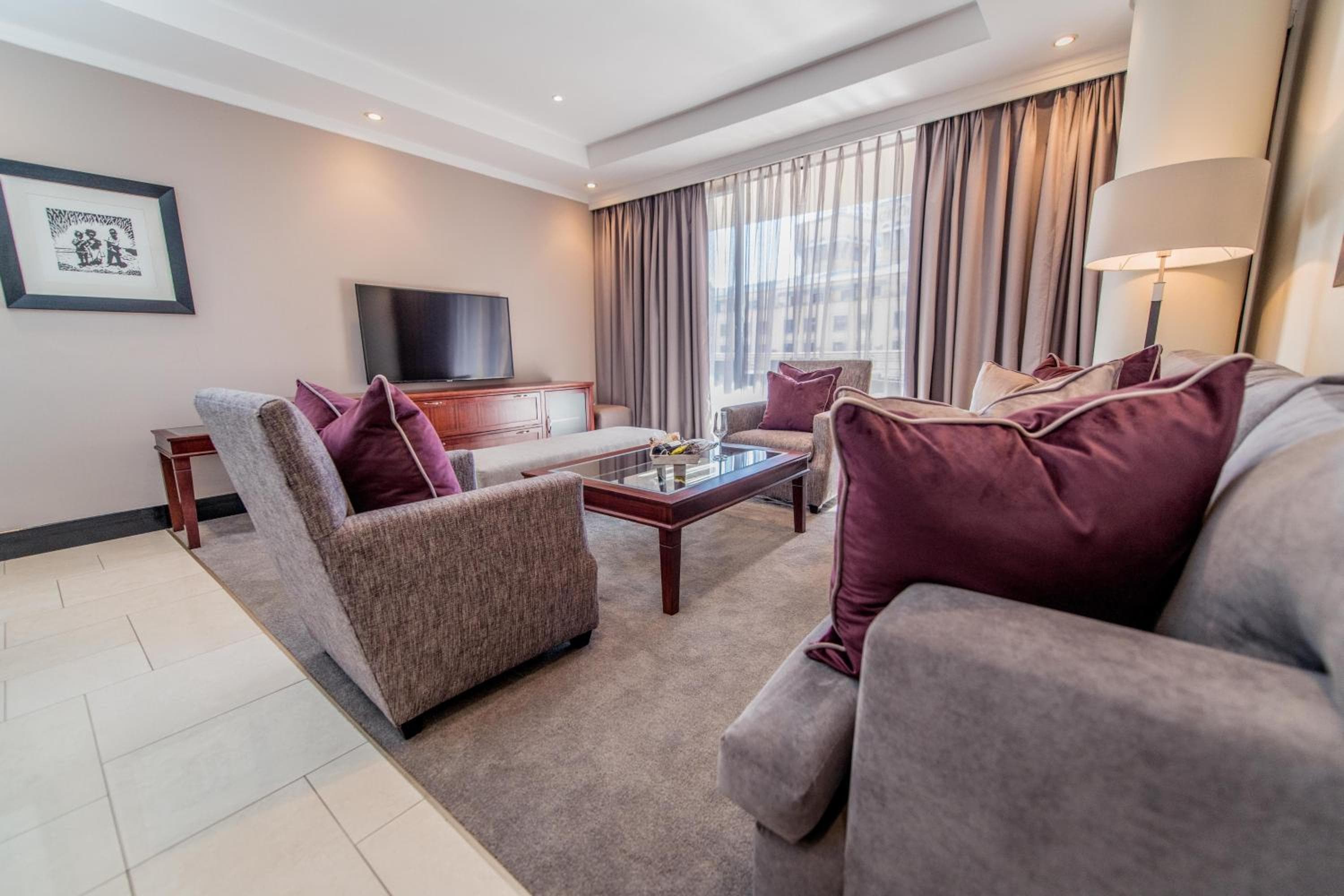 Raphael Suites