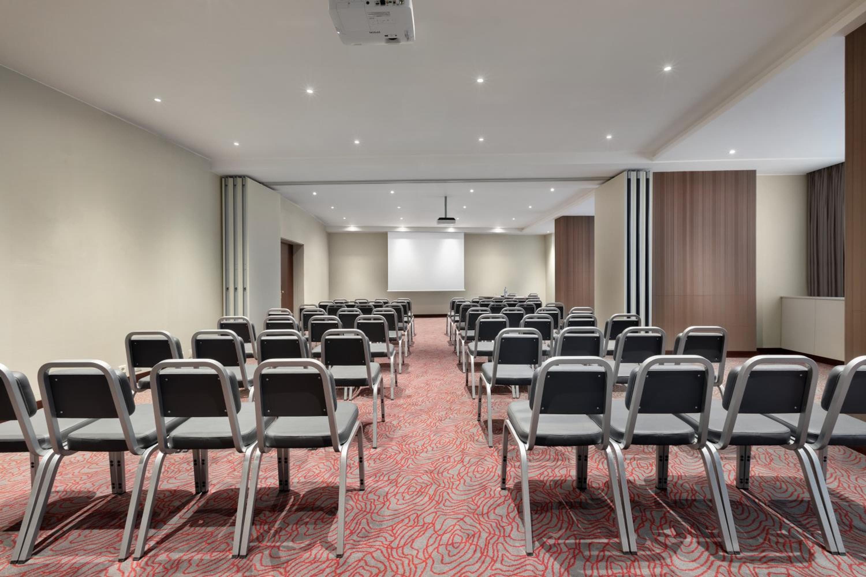 Ramada by Wyndham Lisbon