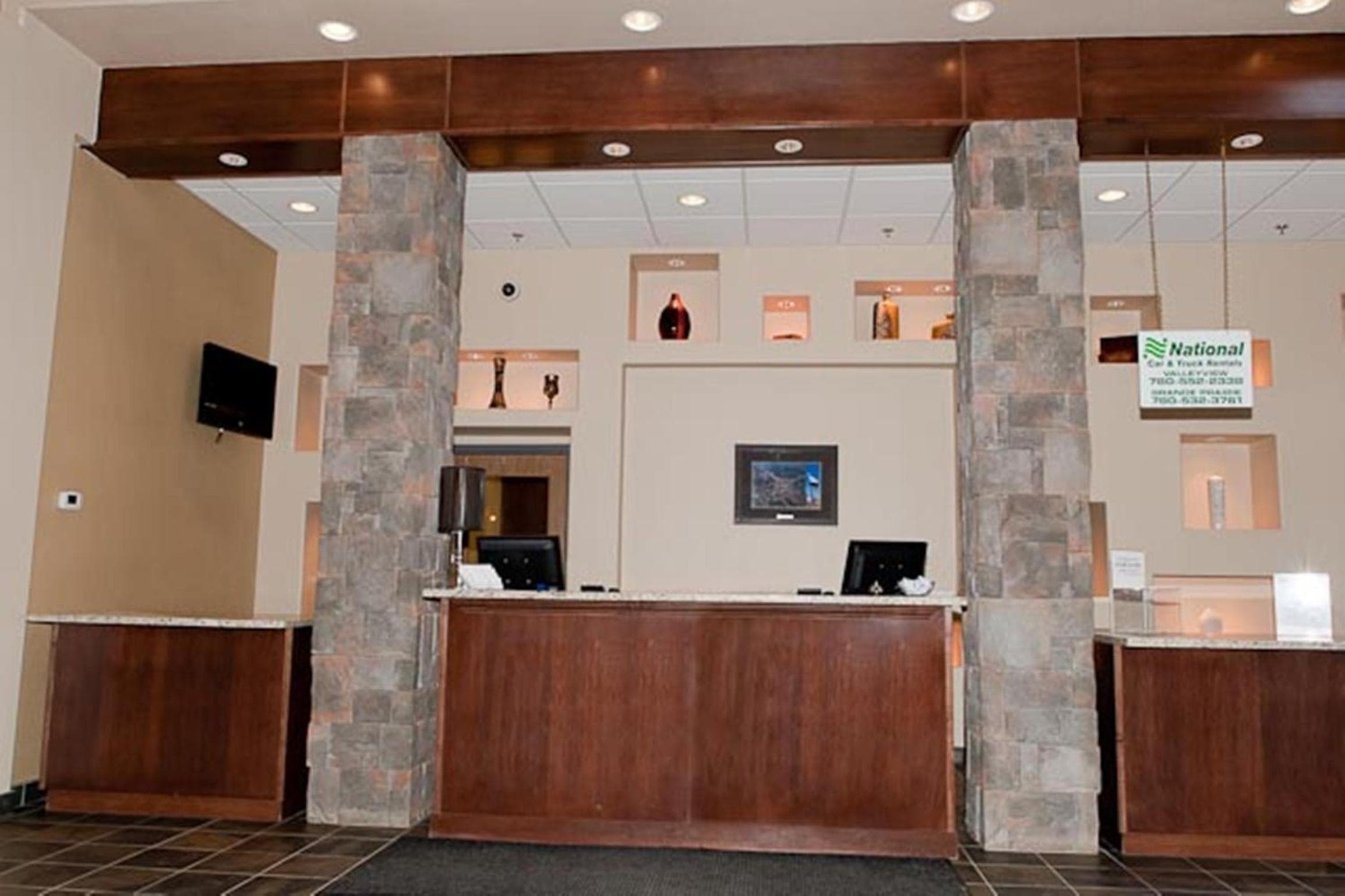 Paradise Inn and Suites