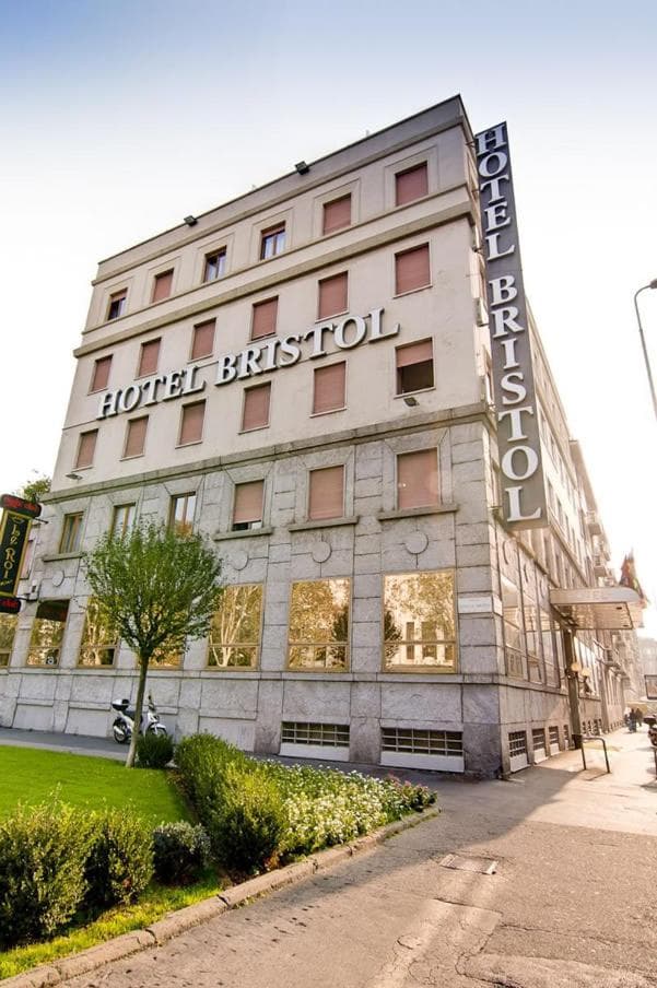 Hotel Bristol