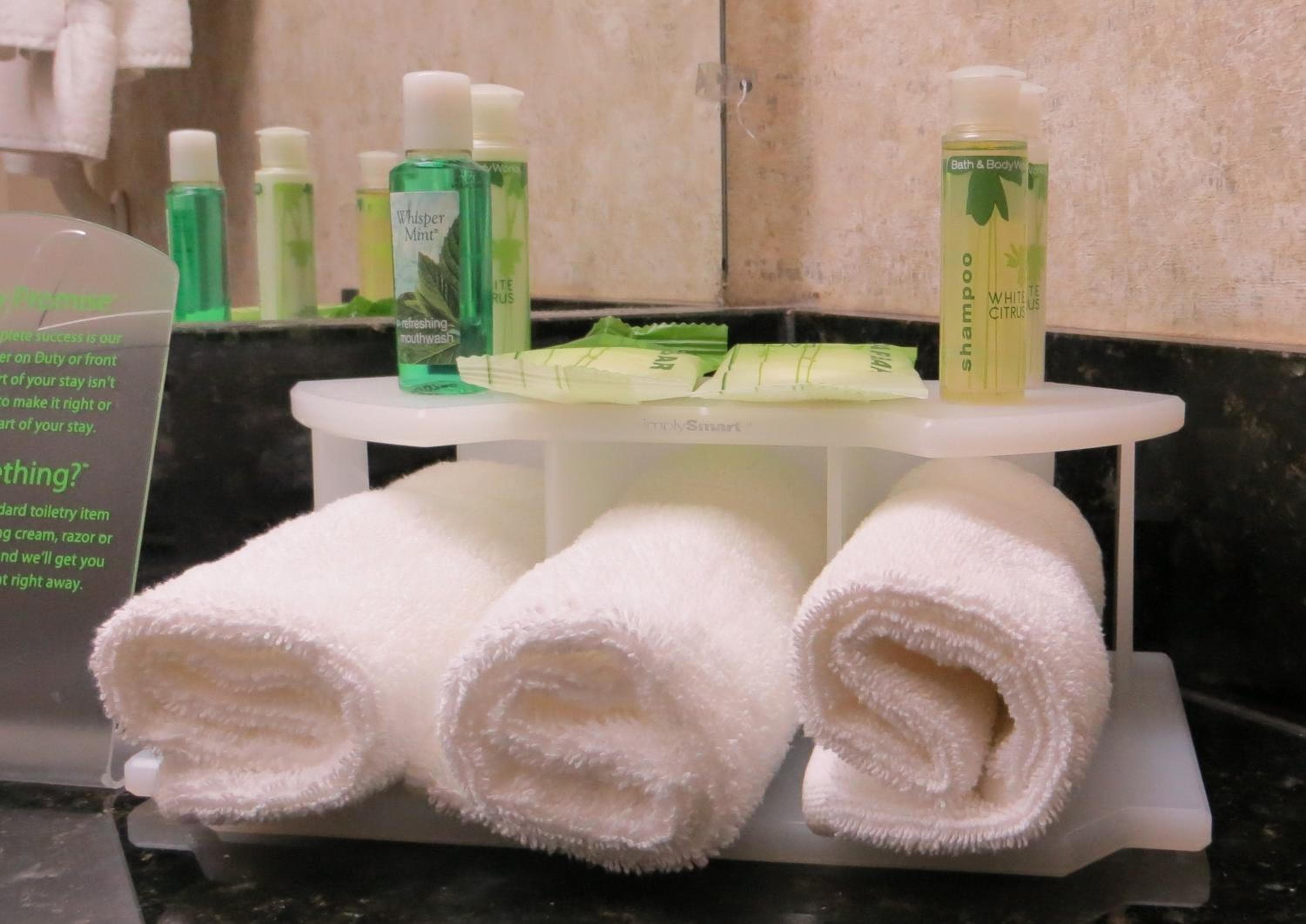 Holiday Inn Express & Suites Chicago West-O'Hare Arpt Area by IHG